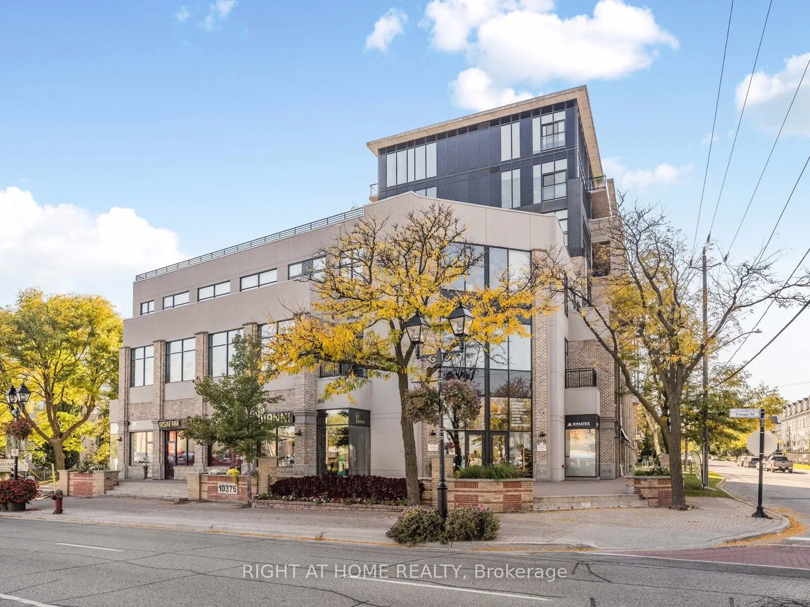 10376 Yonge Street, #406