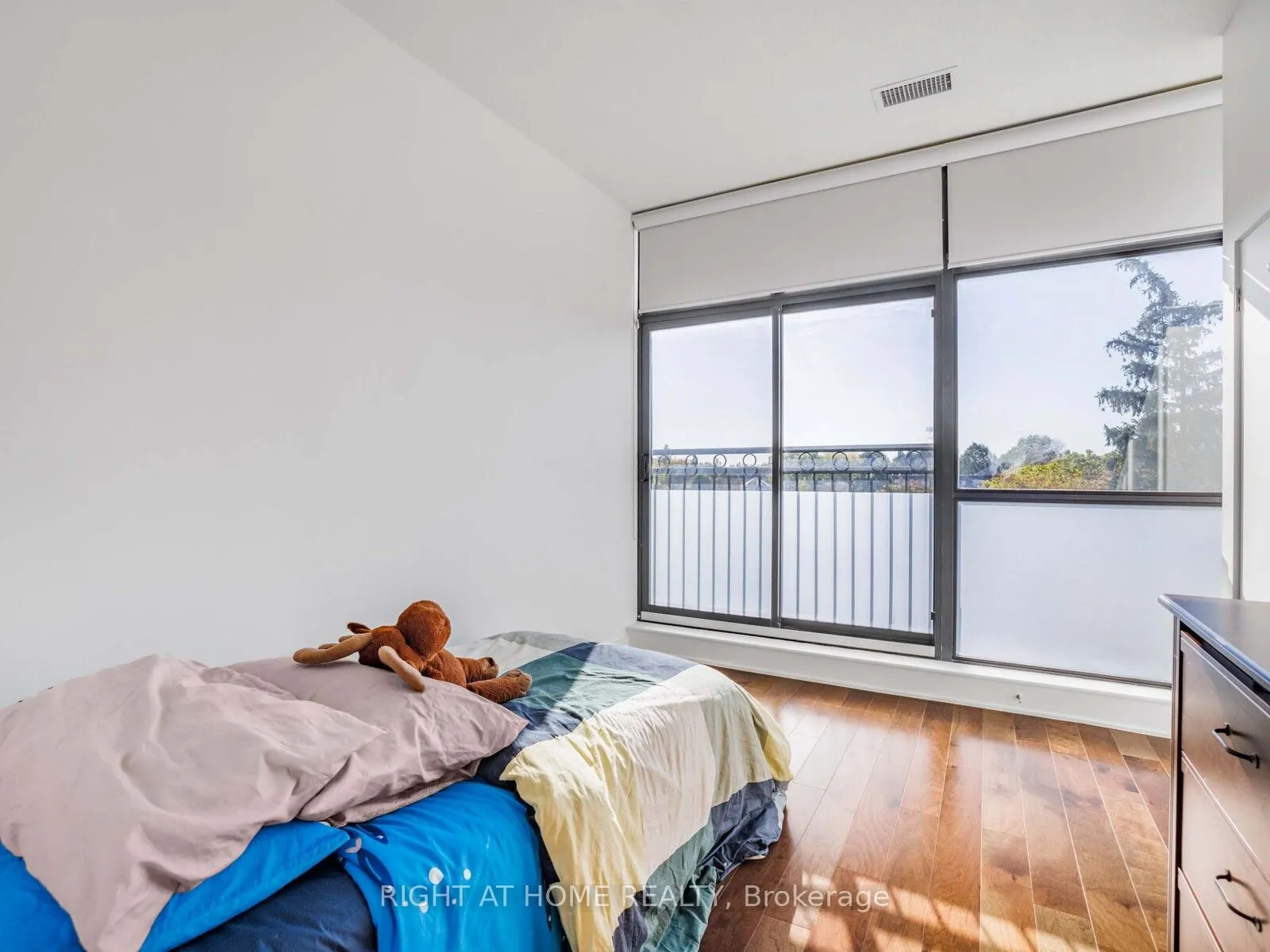 10376 Yonge Street, #406