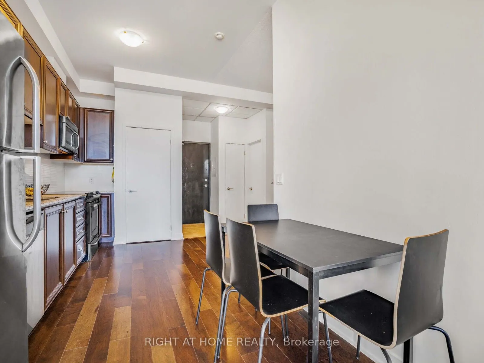 10376 Yonge Street, #406