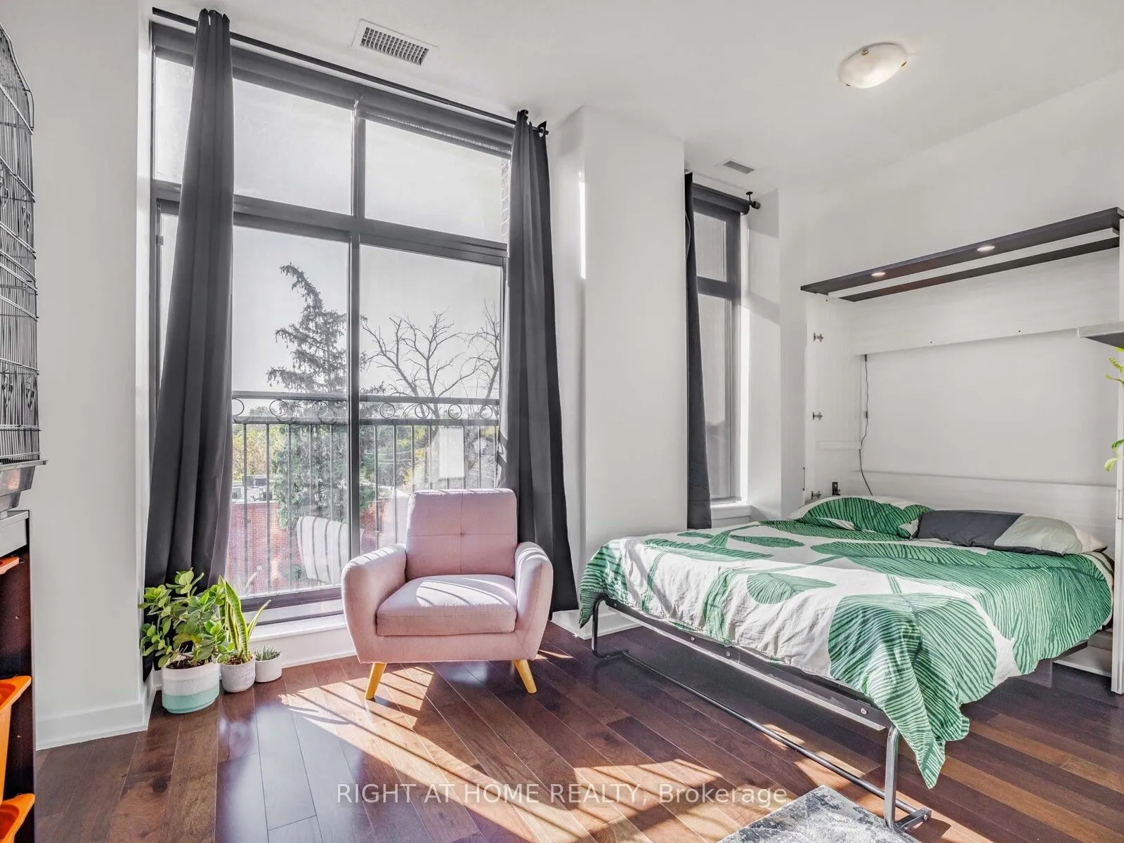 10376 Yonge Street, #406