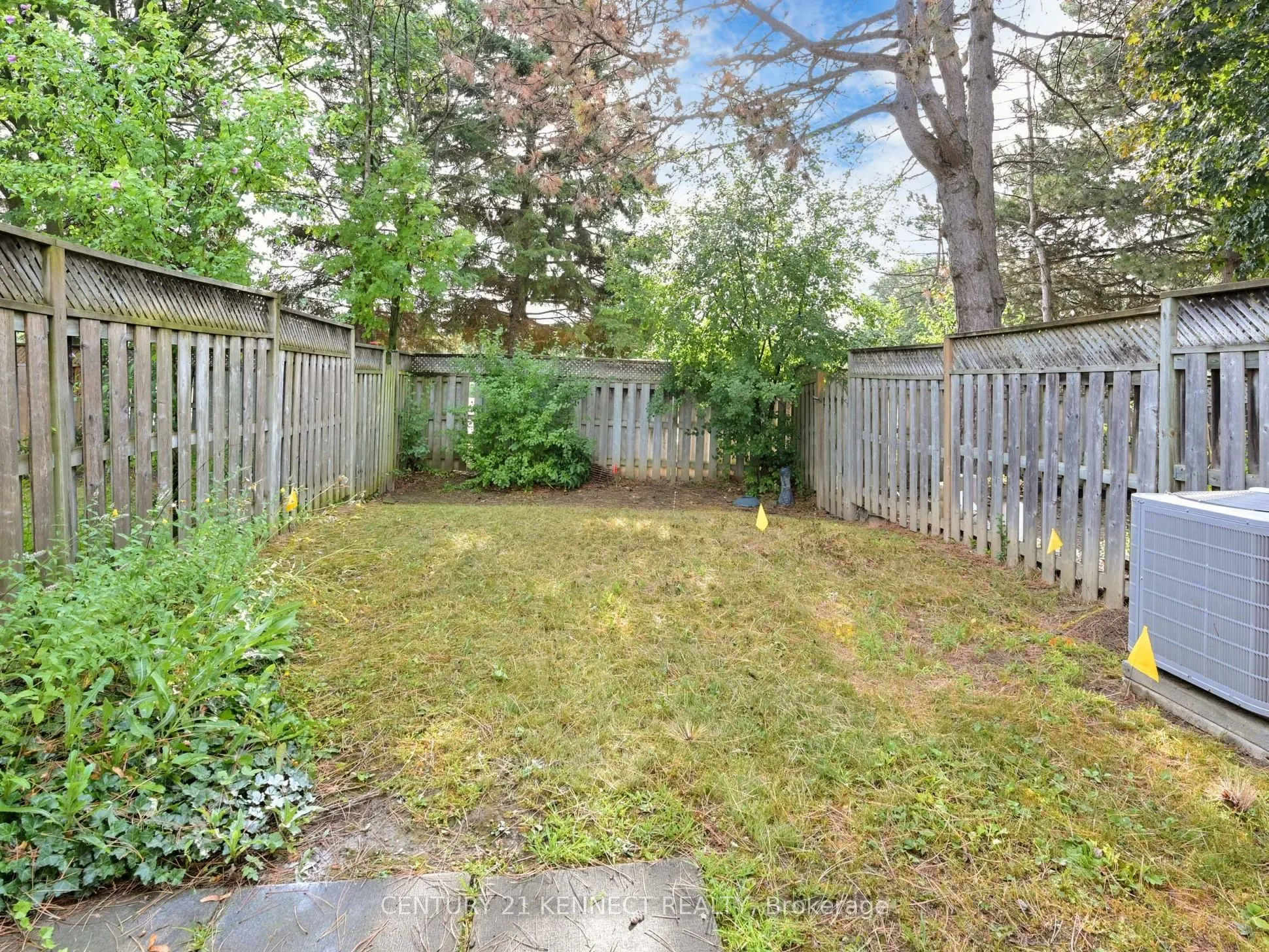 105 Carlton Road, #8