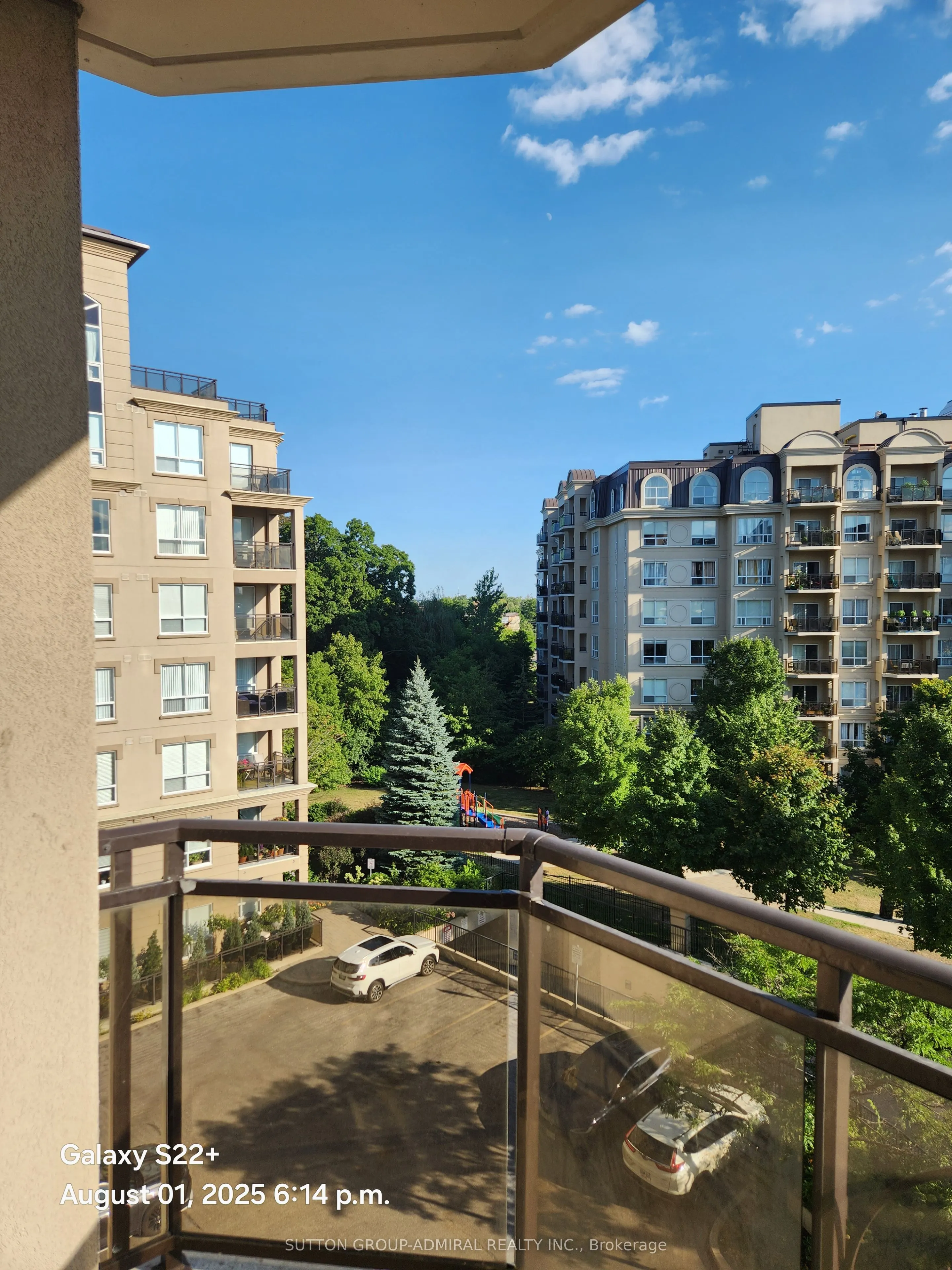 2 Maison Park Court, #514