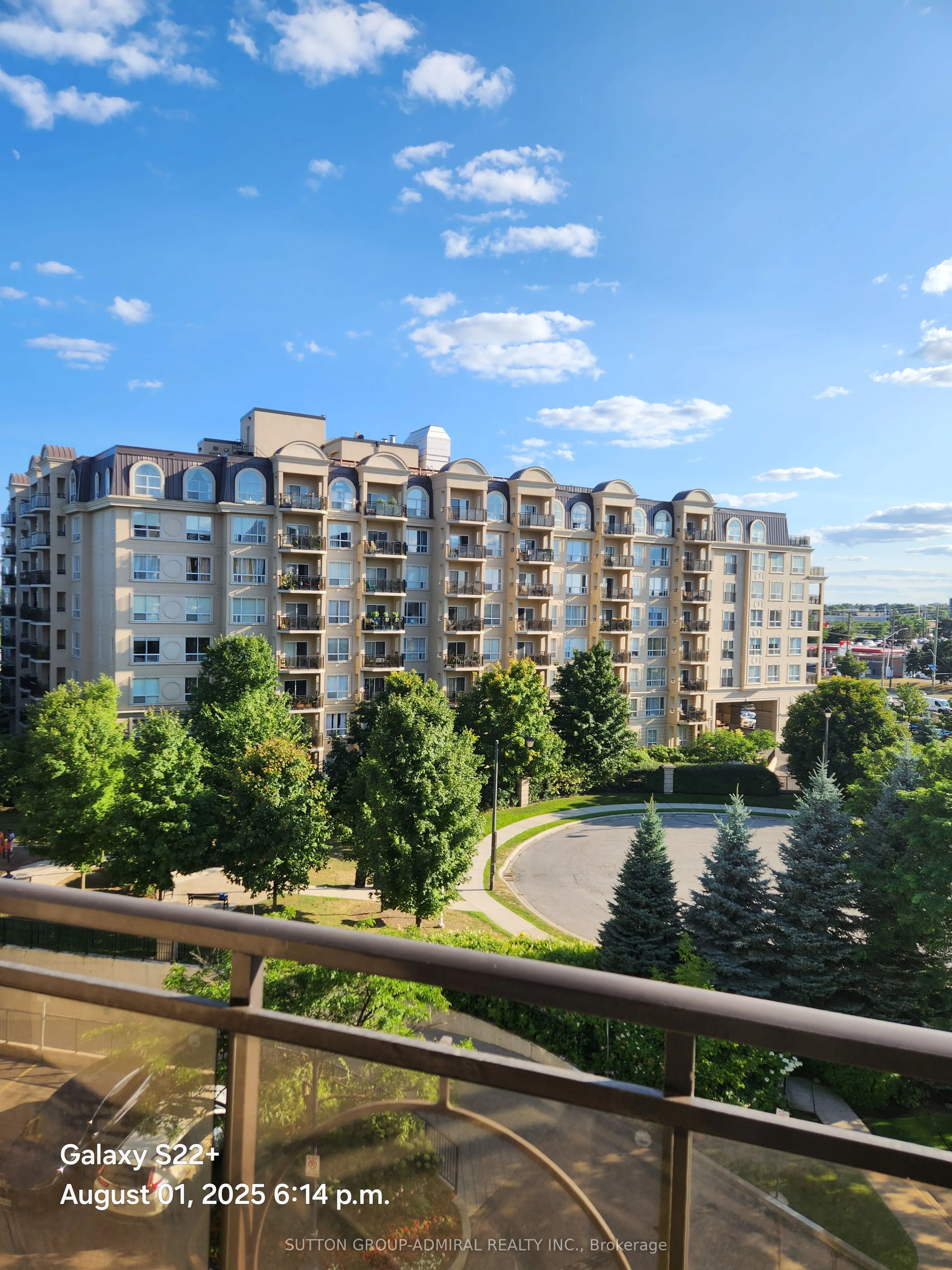 2 Maison Park Court, #514
