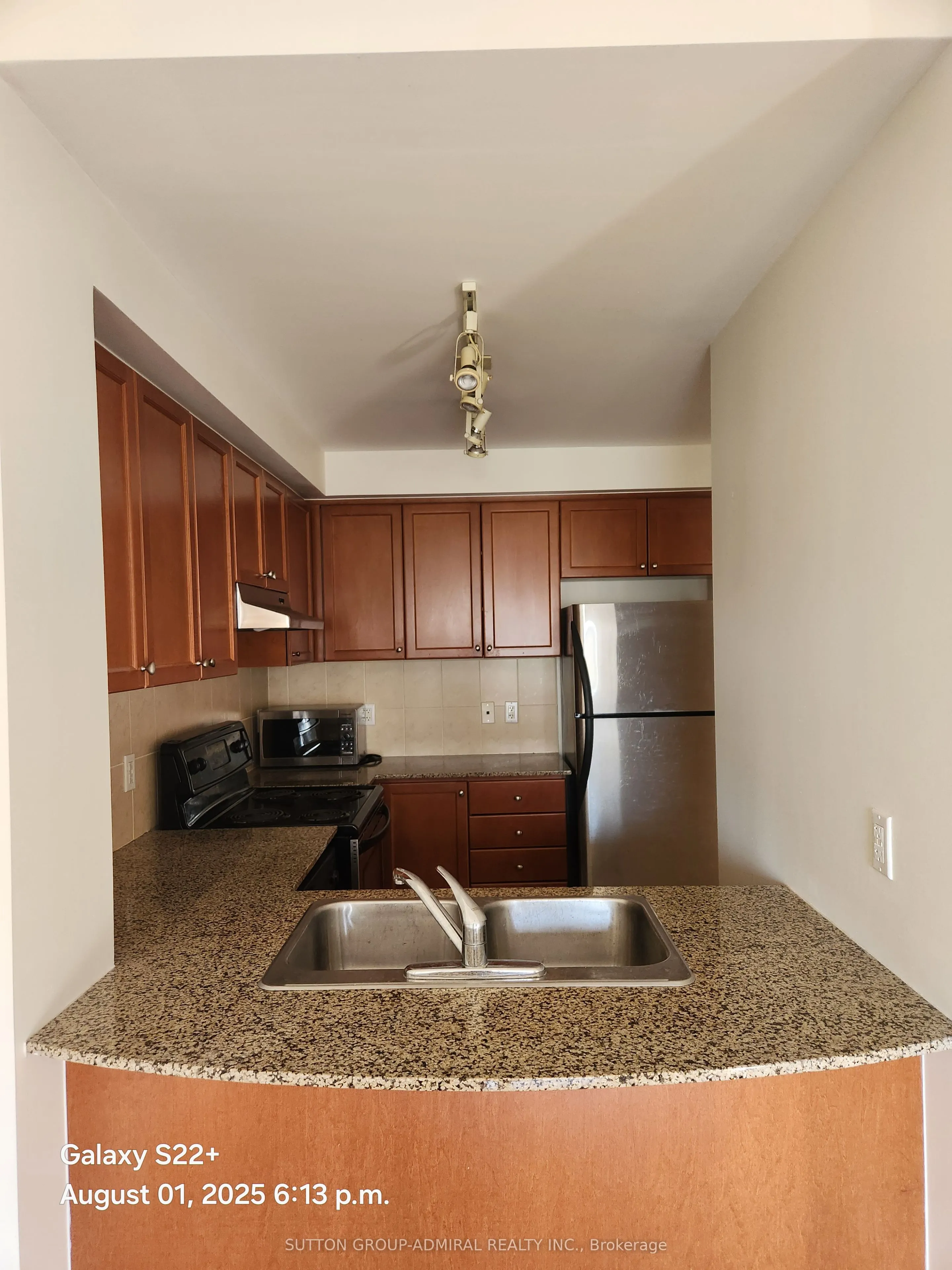 2 Maison Park Court, #514