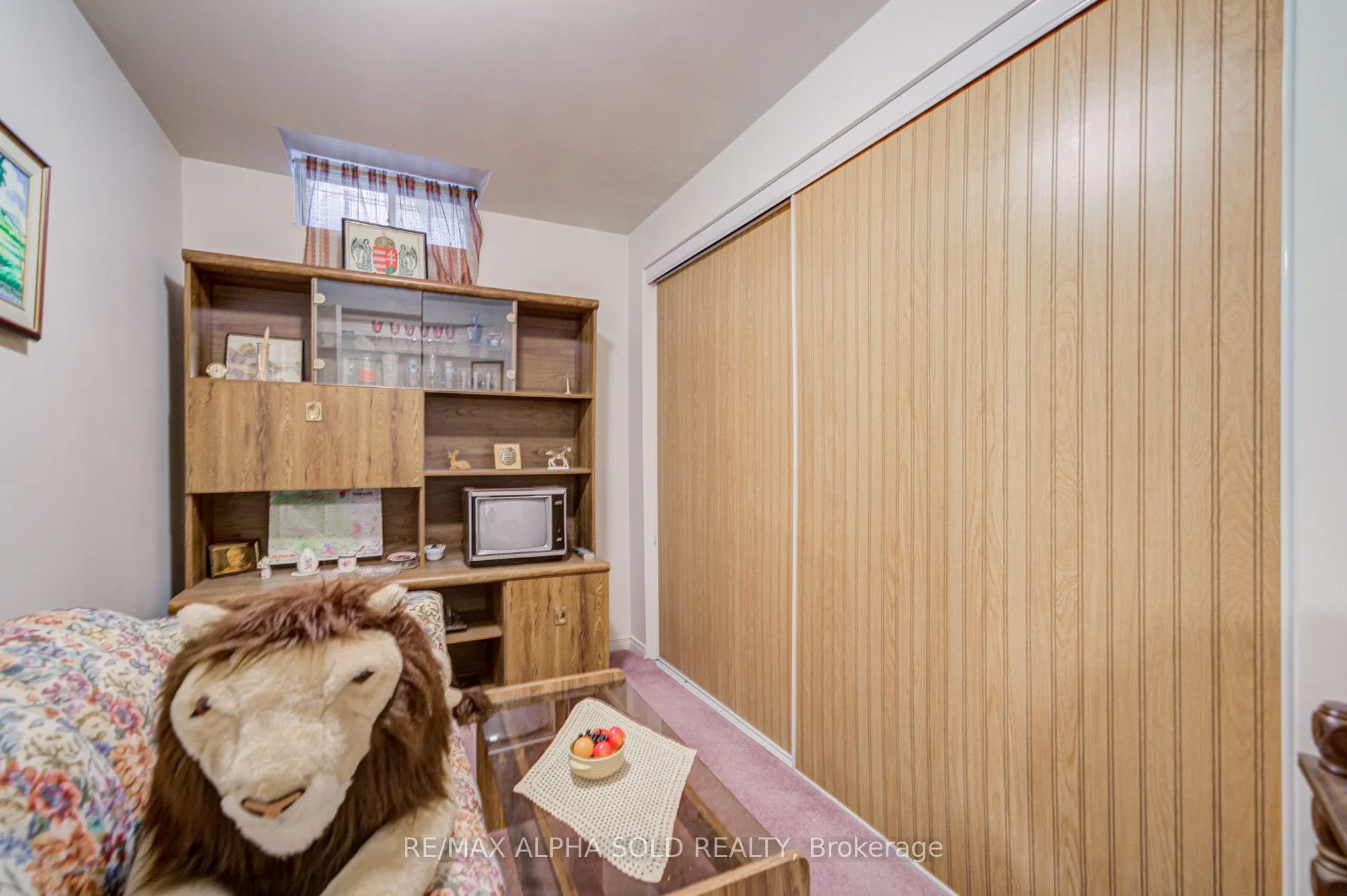 82 Olivewood Drive
