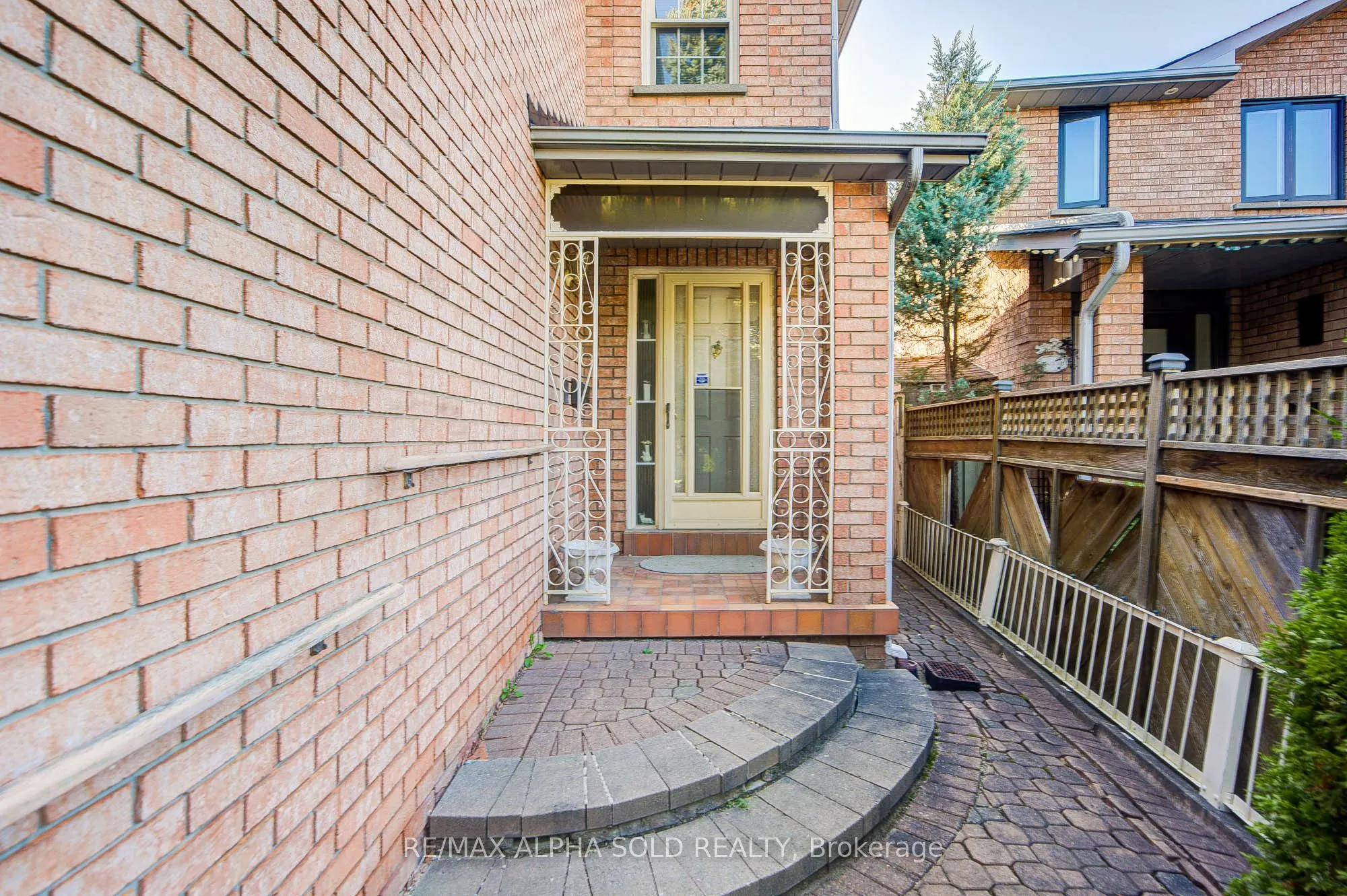 82 Olivewood Drive