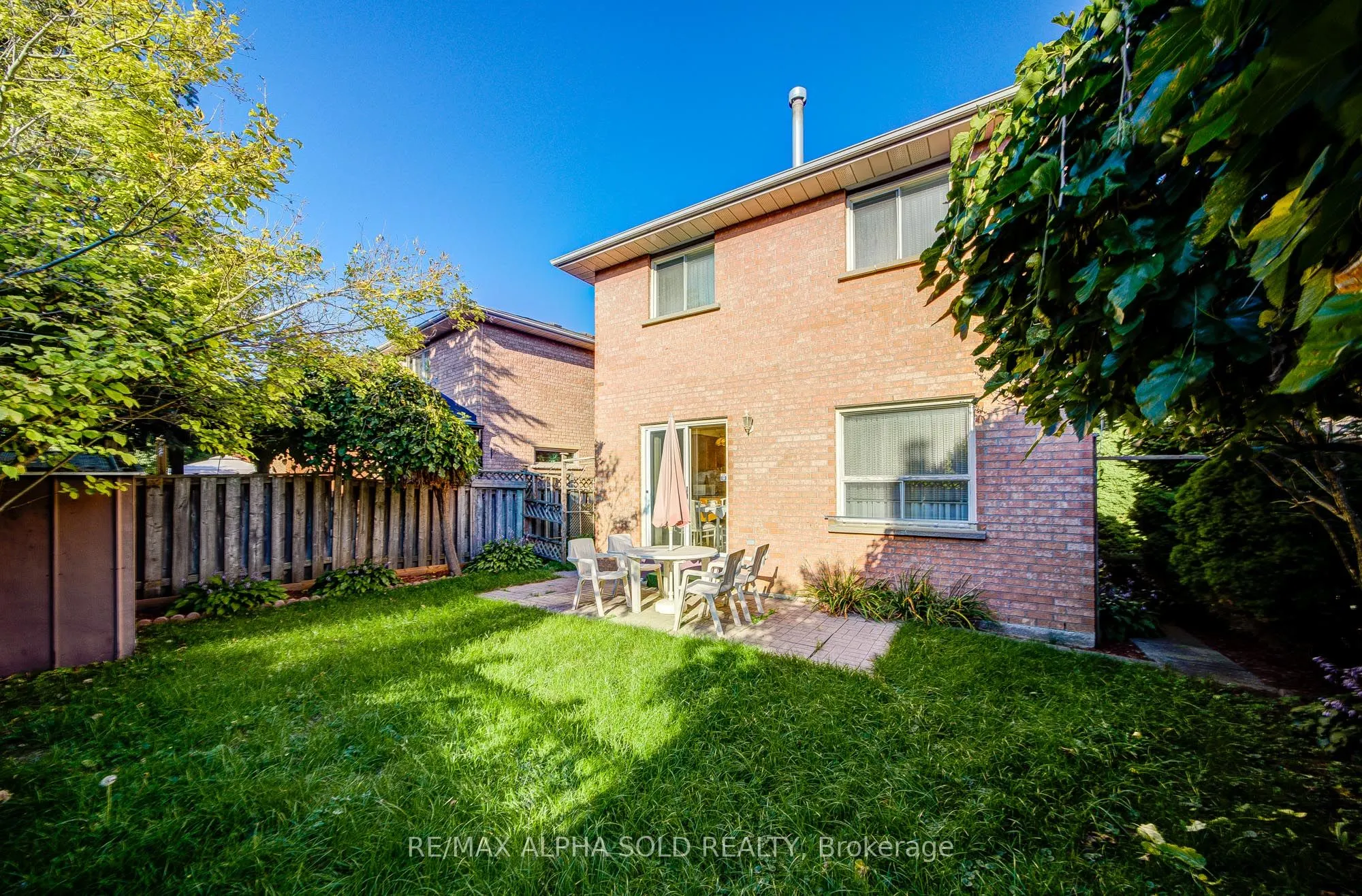 82 Olivewood Drive