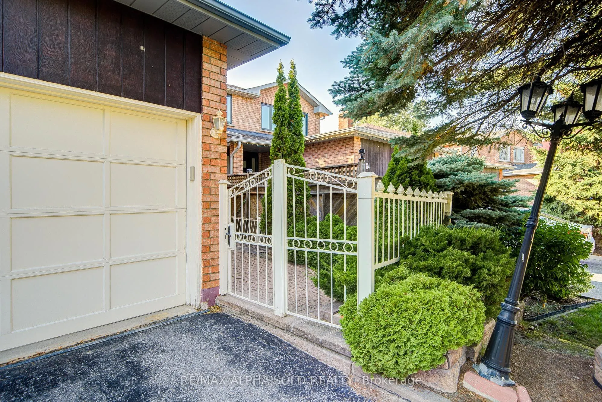 82 Olivewood Drive