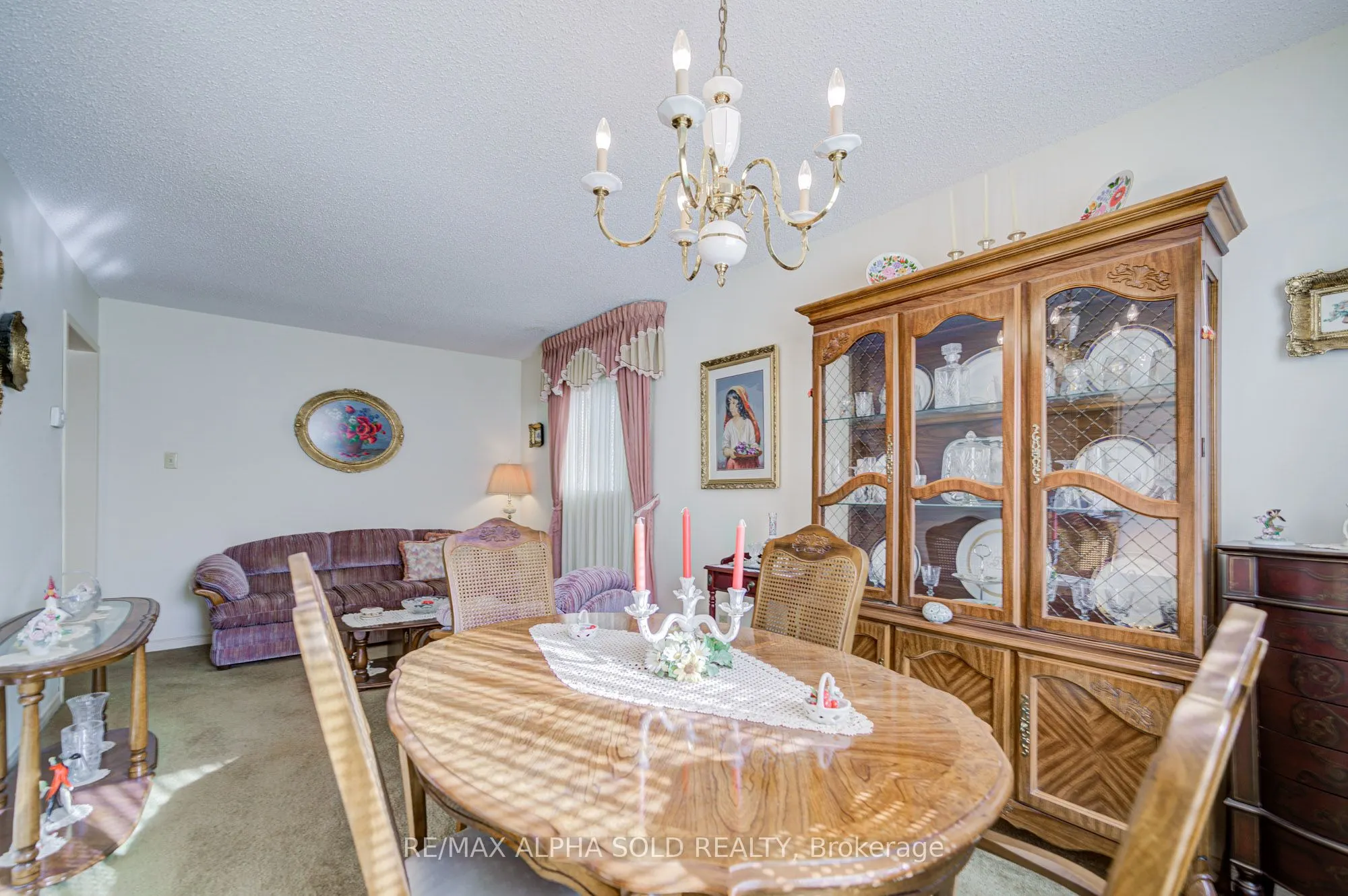82 Olivewood Drive