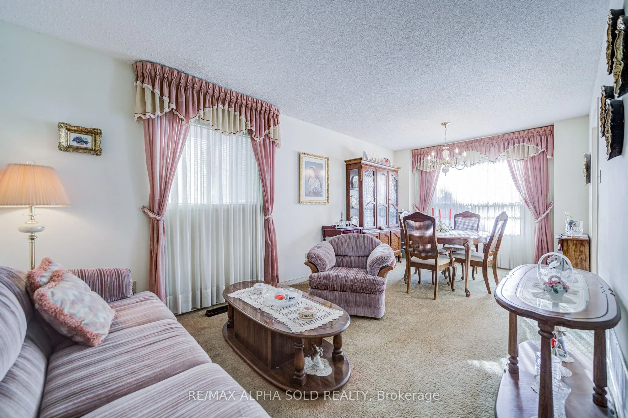 82 Olivewood Drive