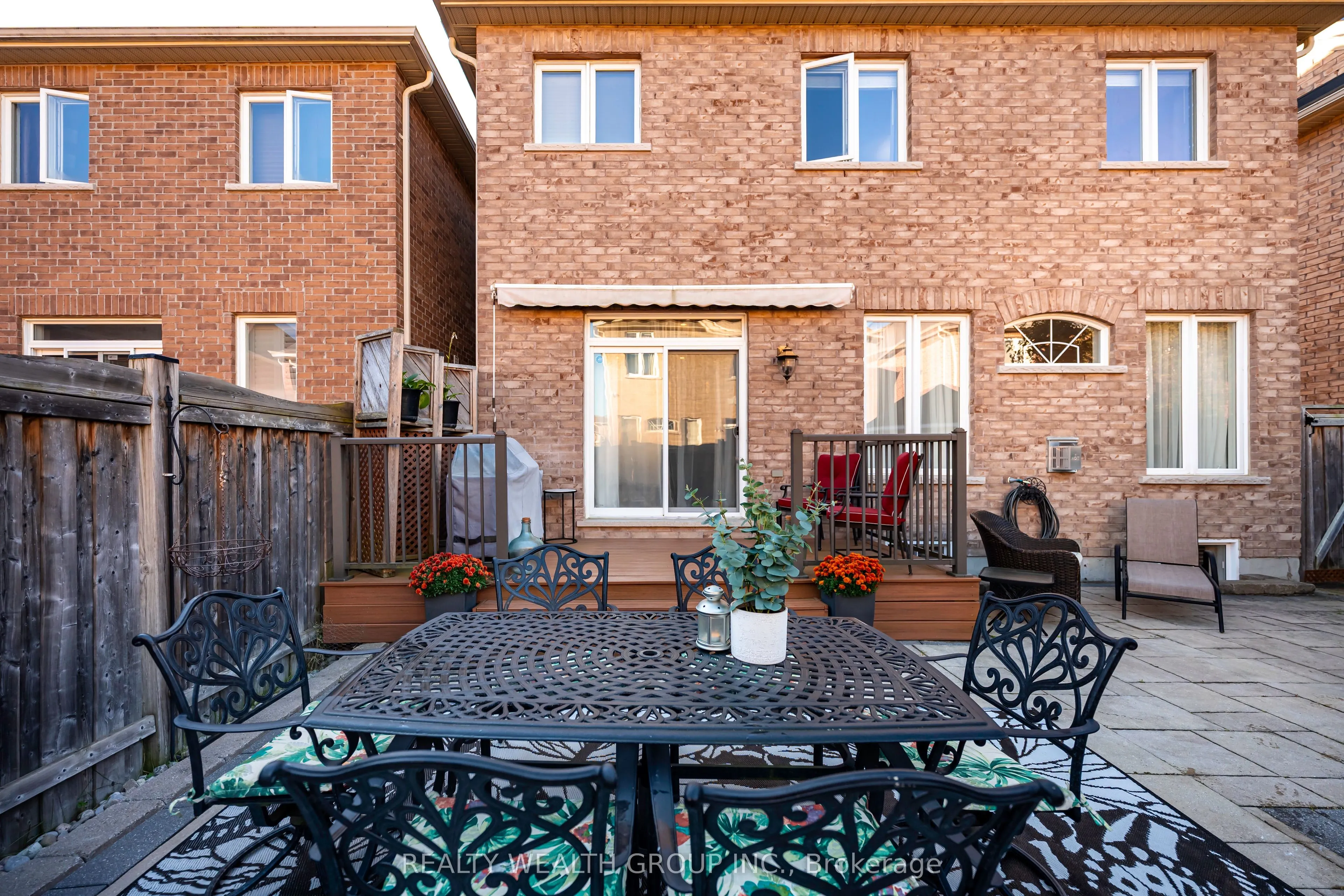8 Homerton Avenue
