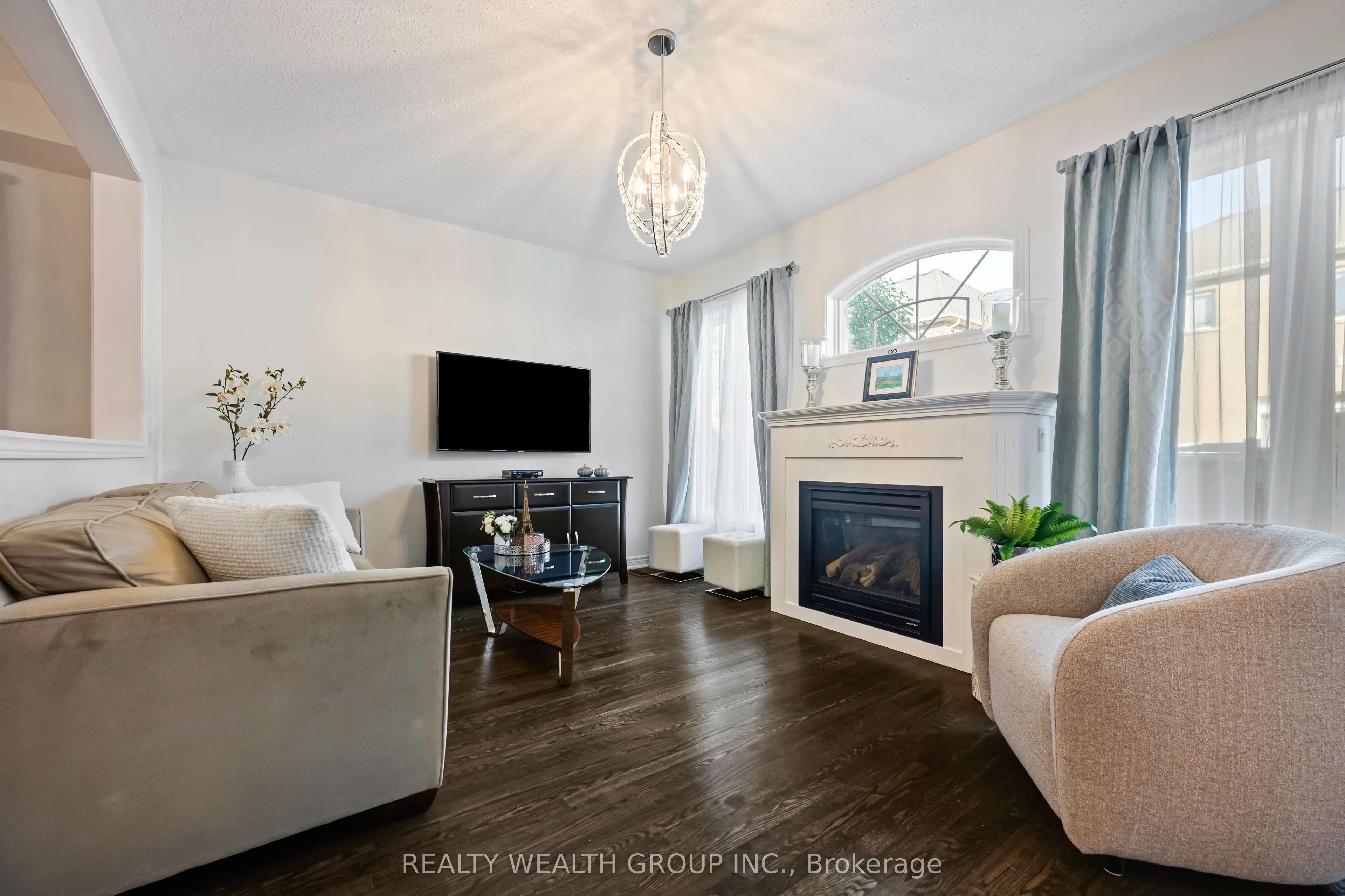 8 Homerton Avenue