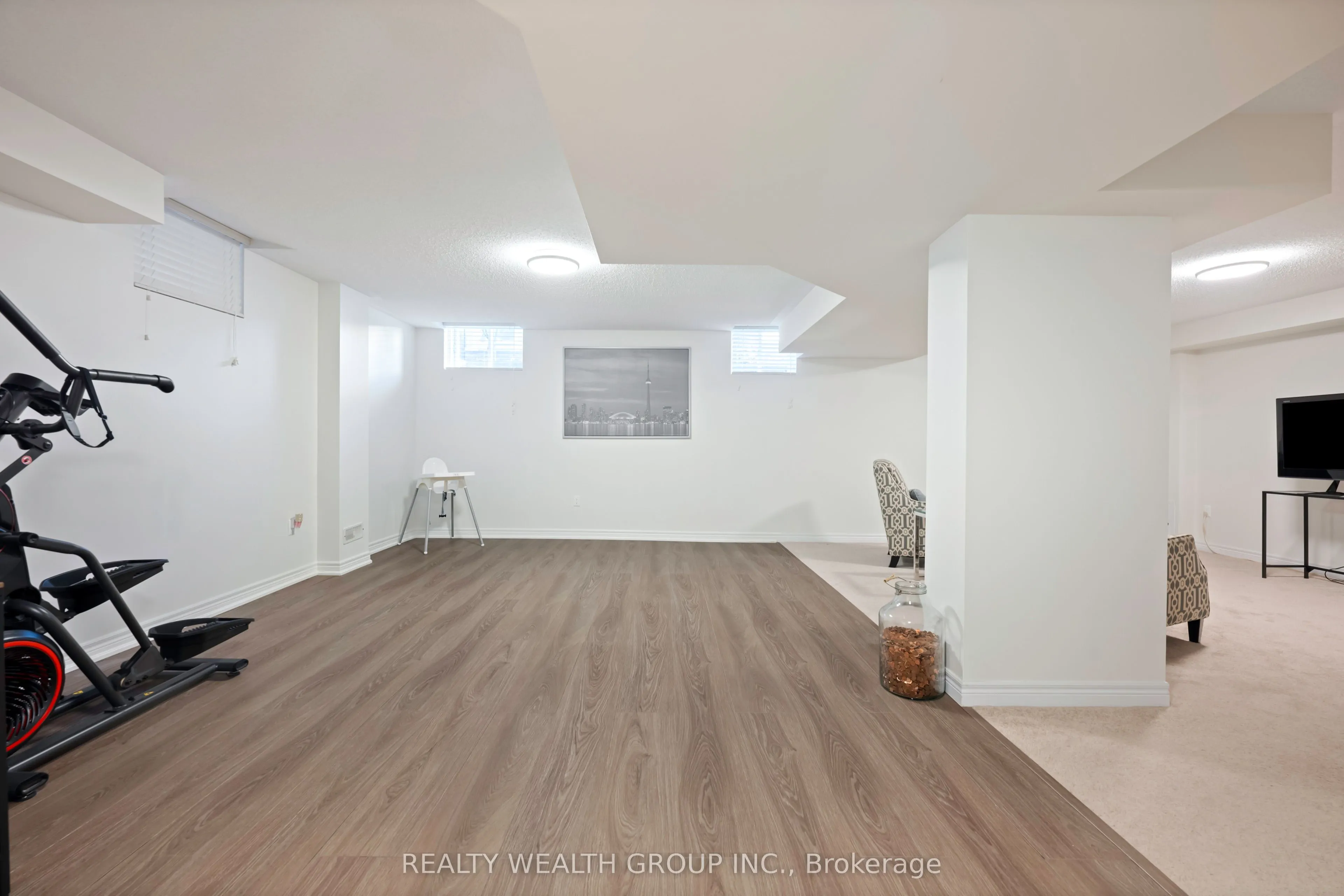 8 Homerton Avenue