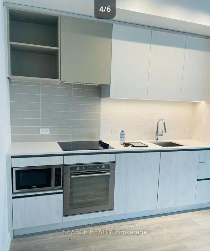 7890 Jane Street, #2811