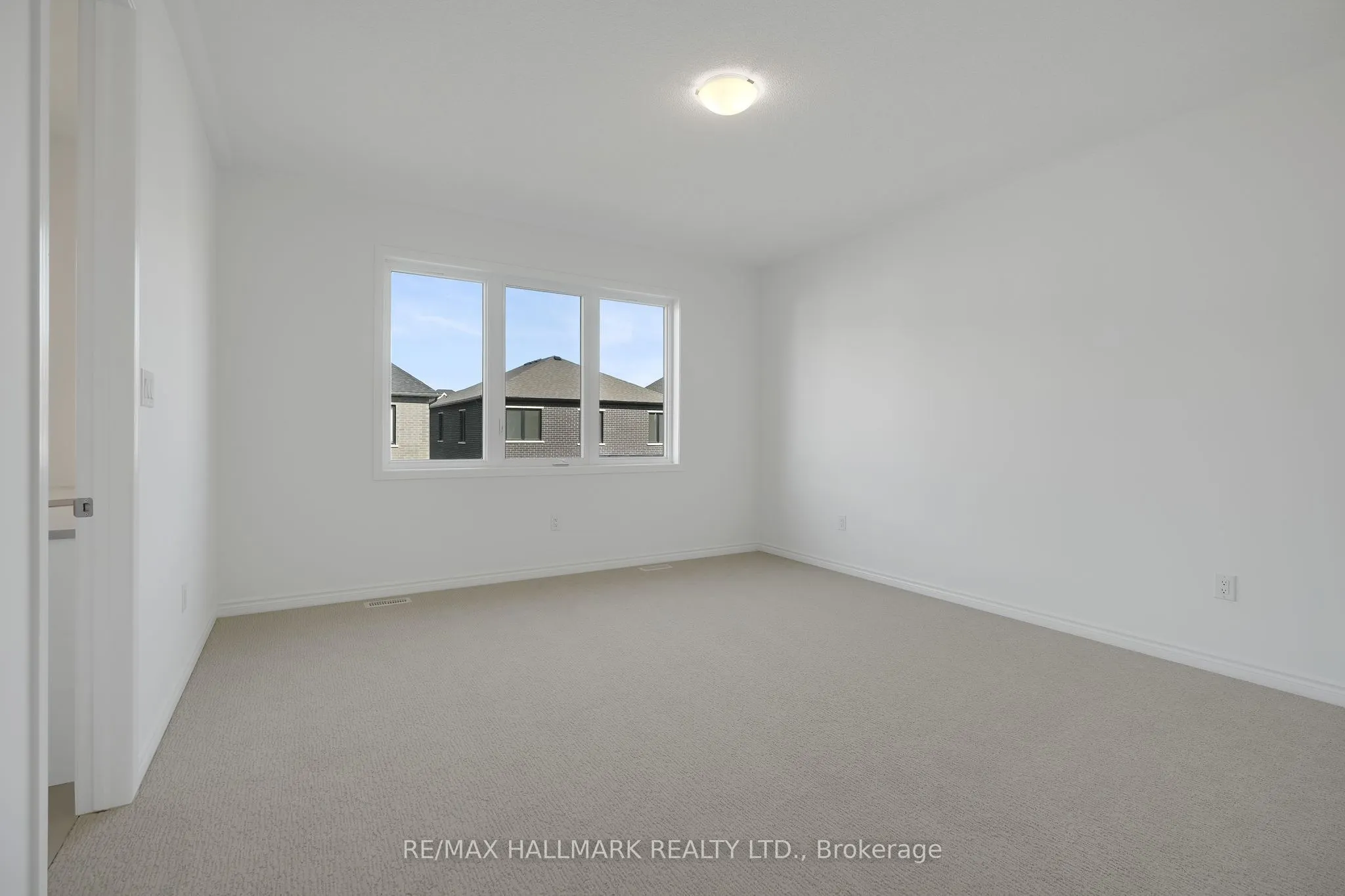 626 Newlove Street
