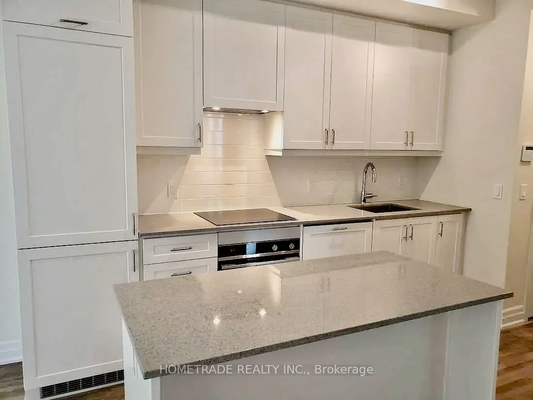 9085 Jane Street, #1404