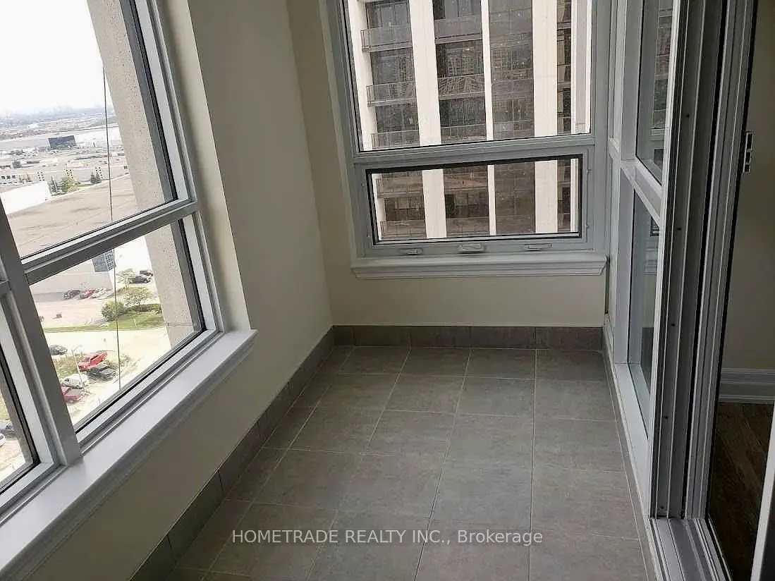 9085 Jane Street, #1404