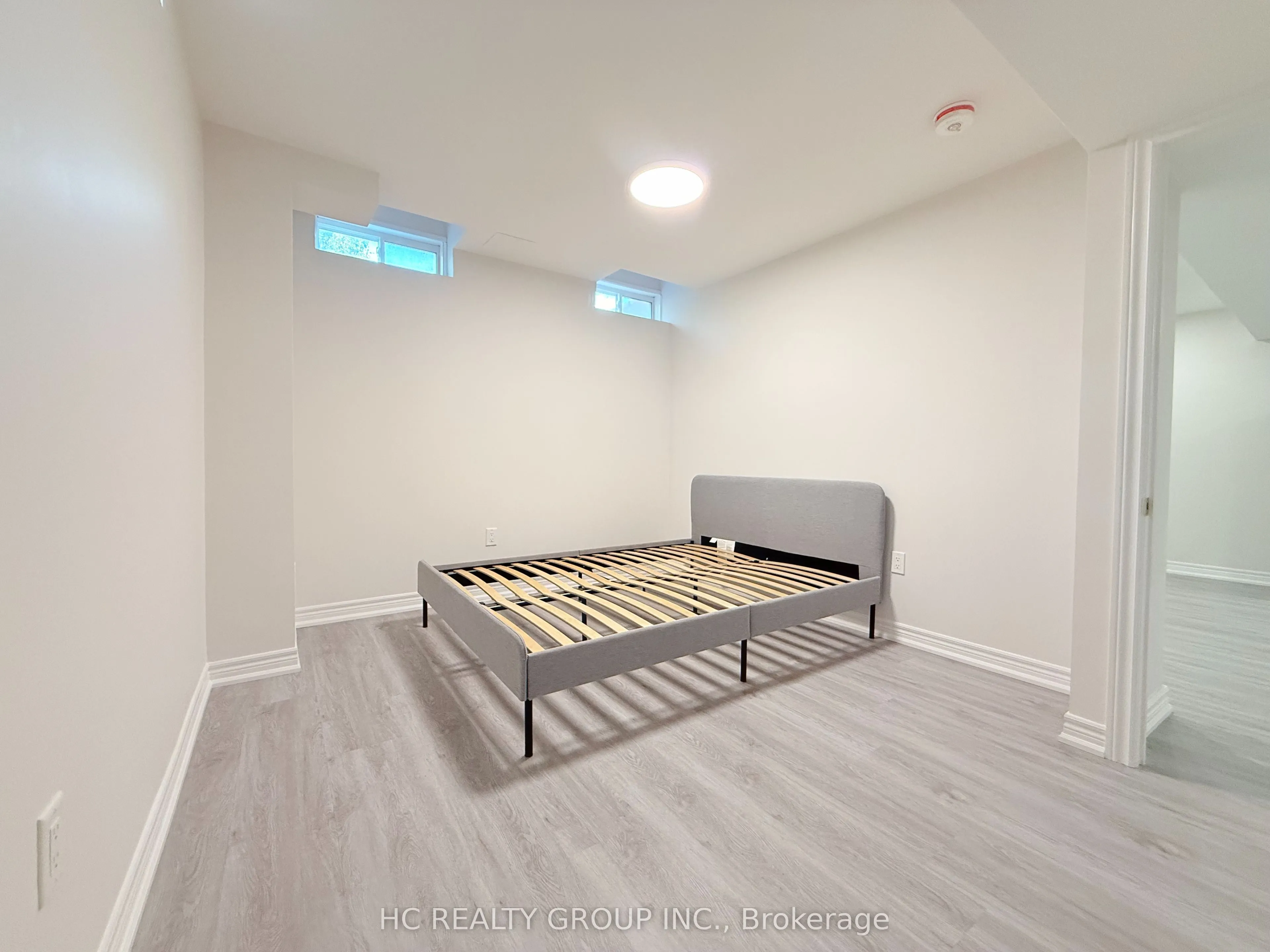 19 Moore's Court, #Basement