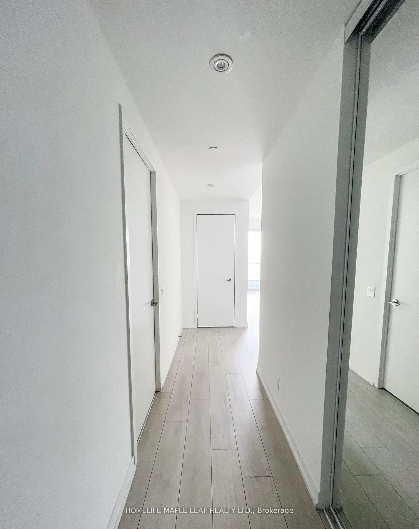 950 Portage Parkway, #2215