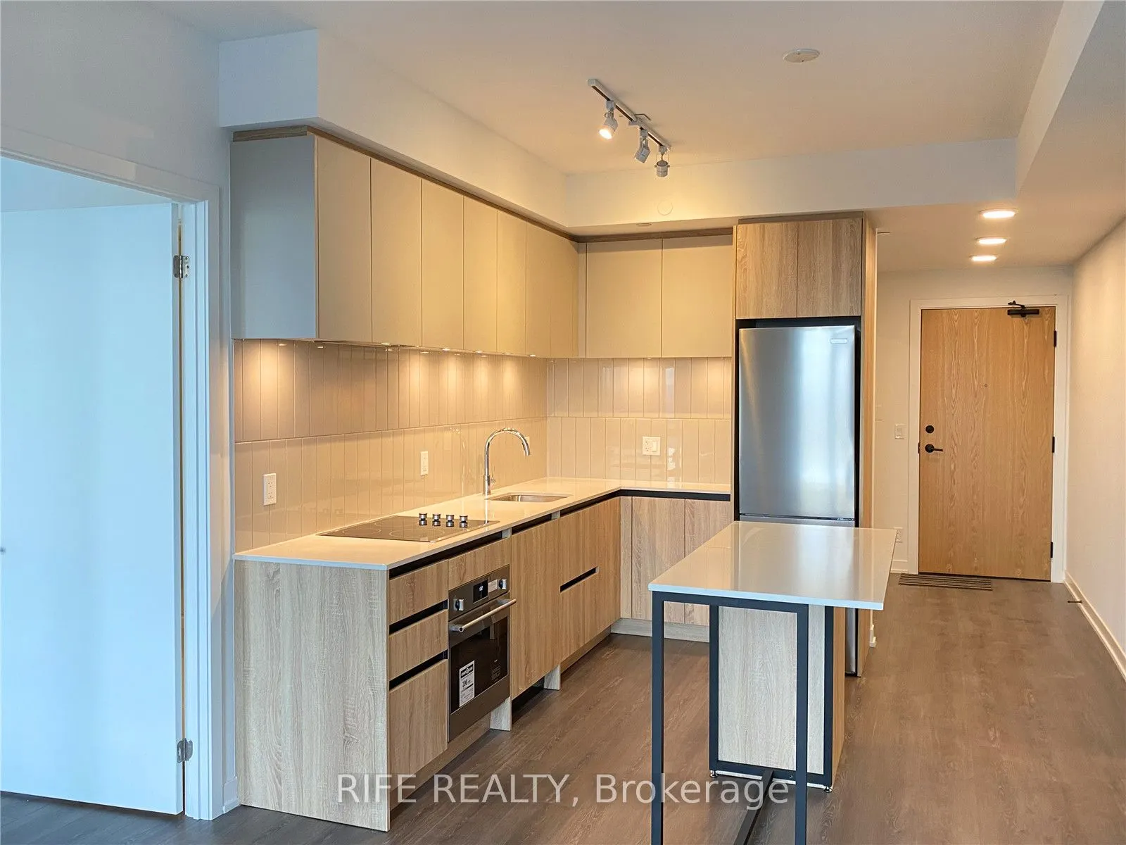 7950 Bathurst Street, #2002