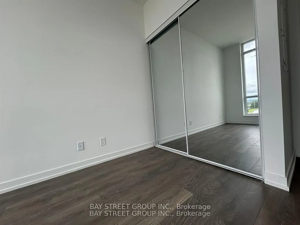 8 Beverley Glen Boulevard, #1003