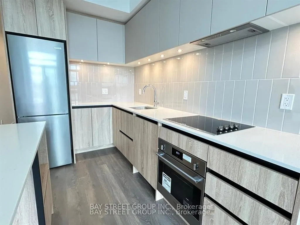 8 Beverley Glen Boulevard, #1003