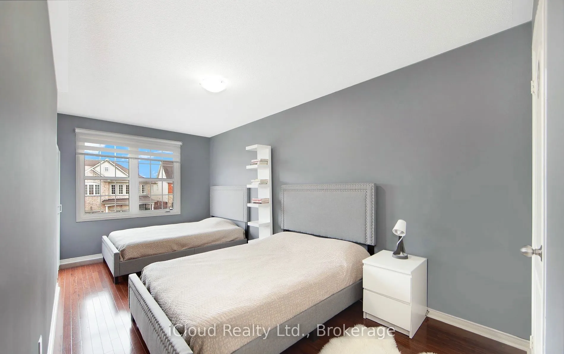 18 Meadowhawk Trail