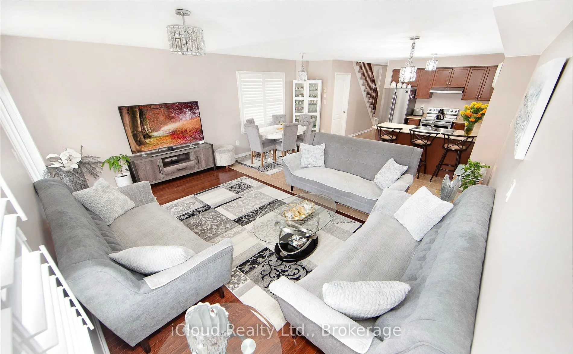 18 Meadowhawk Trail