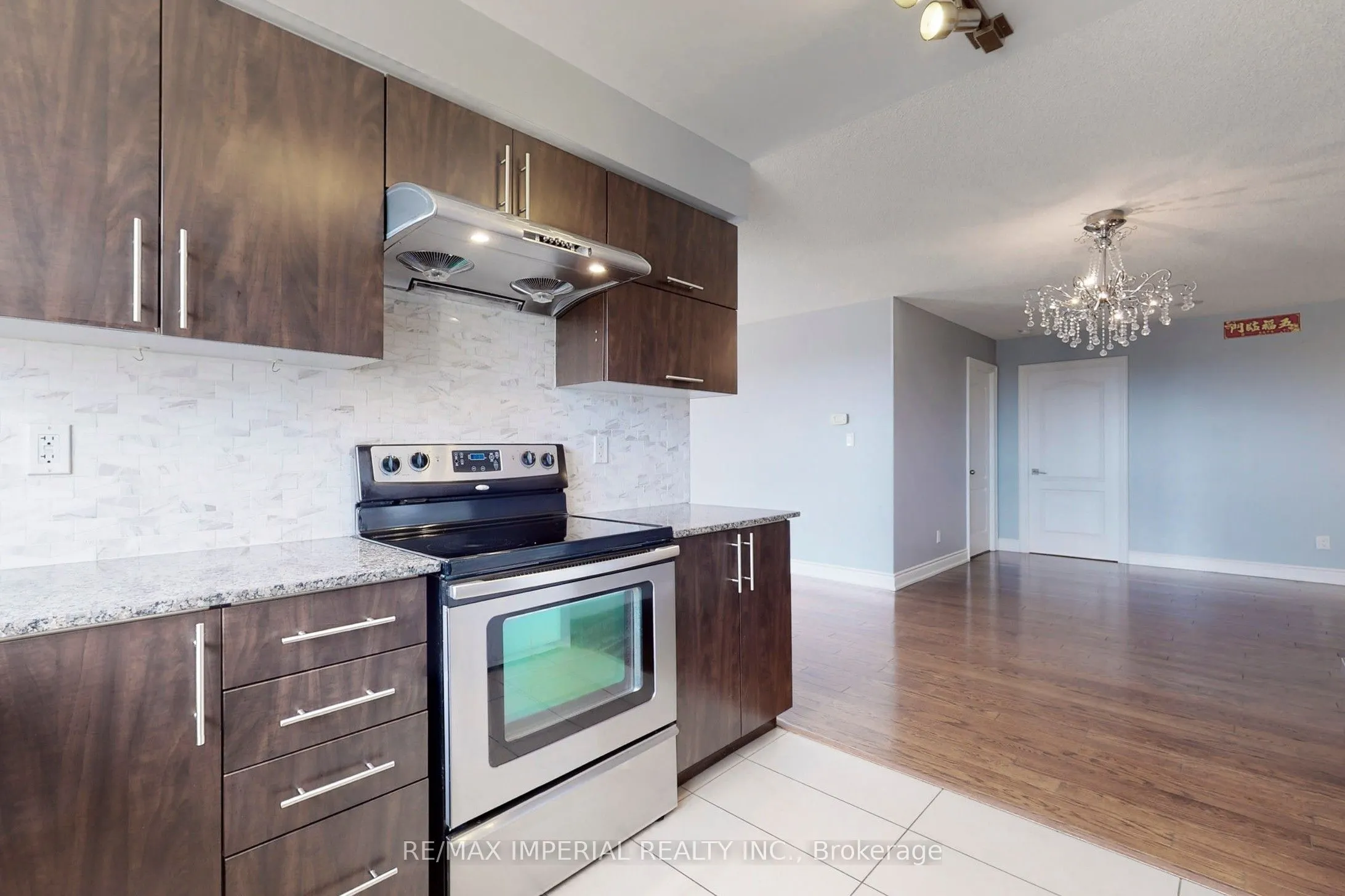 60 South Town Centre Boulevard, #1017
