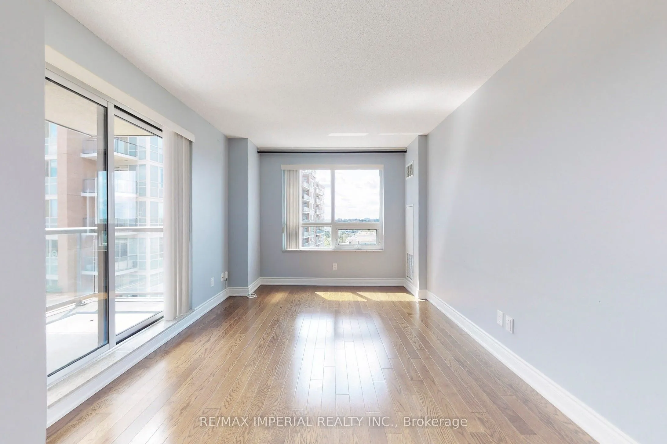 60 South Town Centre Boulevard, #1017
