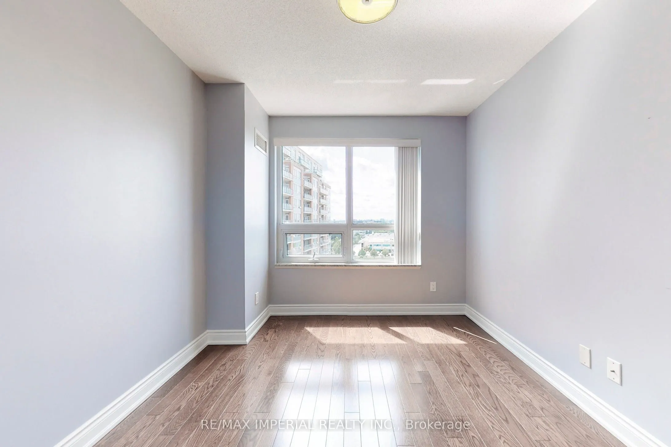60 South Town Centre Boulevard, #1017