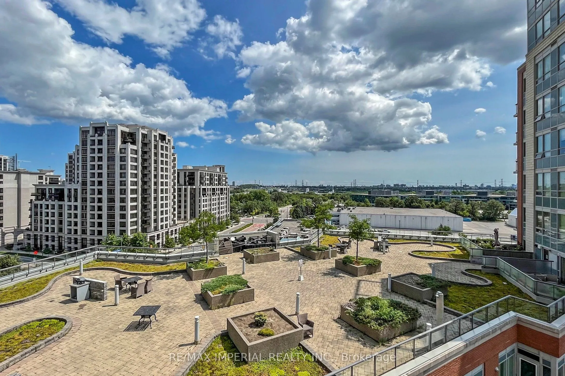 60 South Town Centre Boulevard, #1017