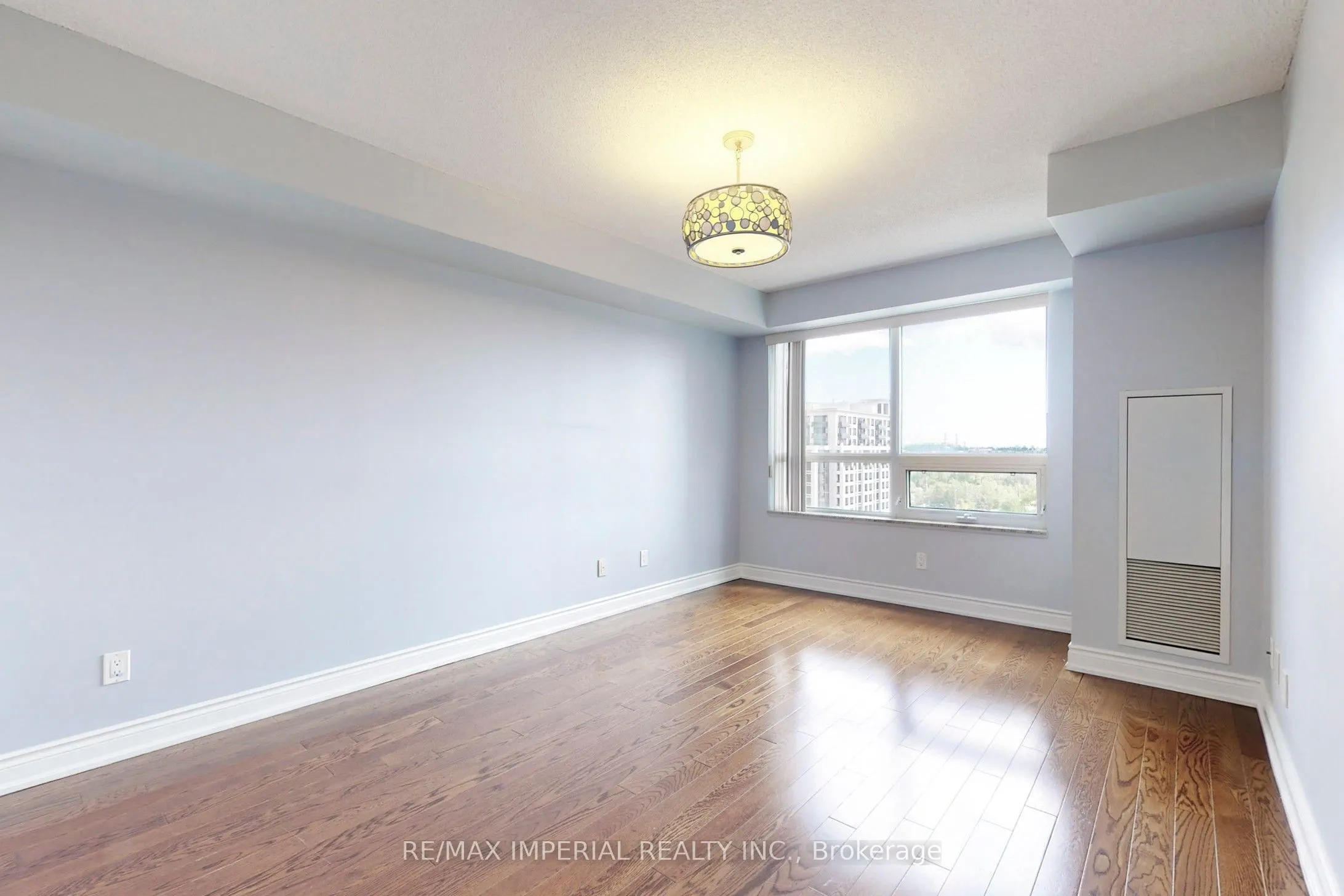 60 South Town Centre Boulevard, #1017