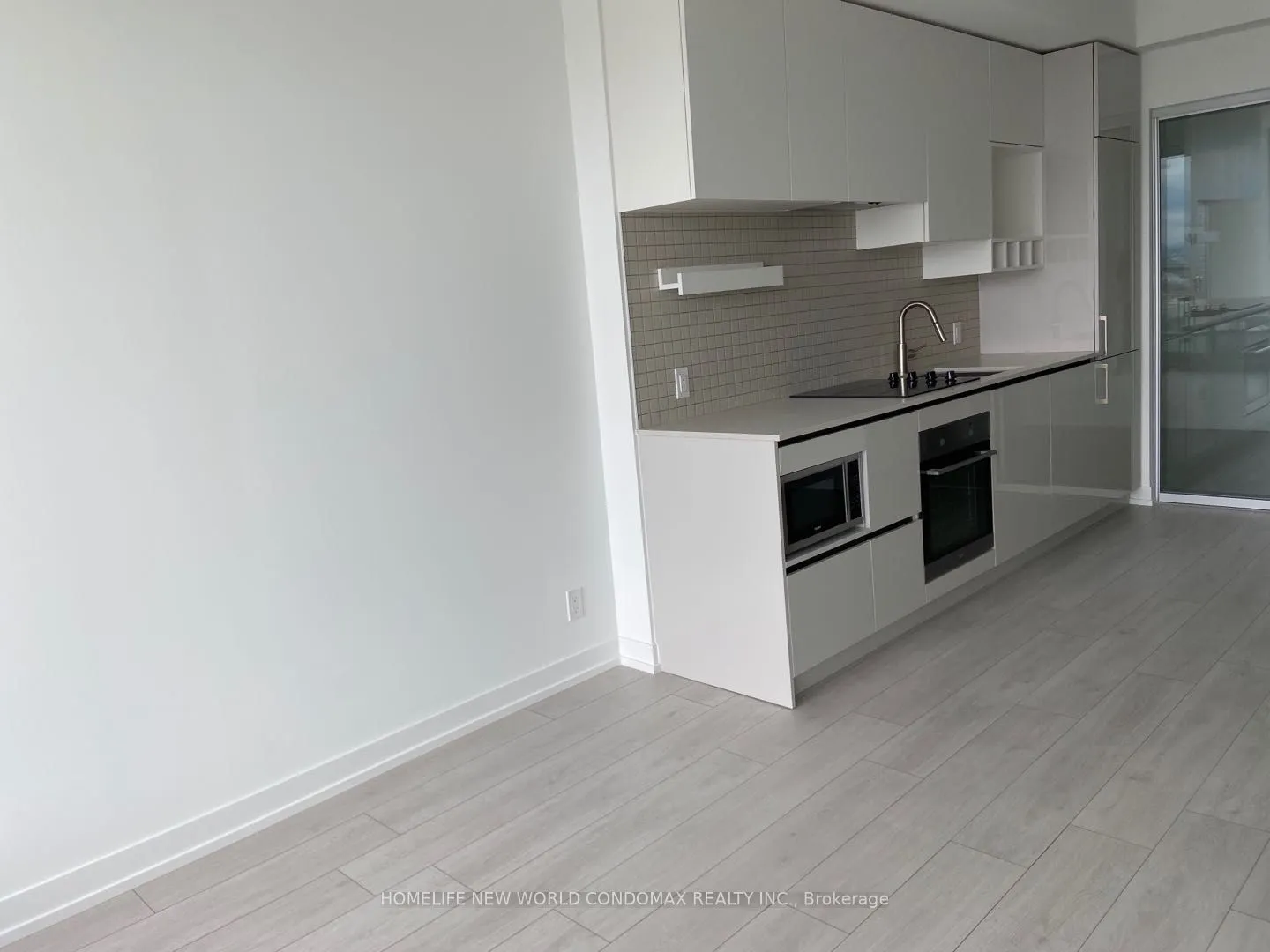 898 Portage Parkway, #4805