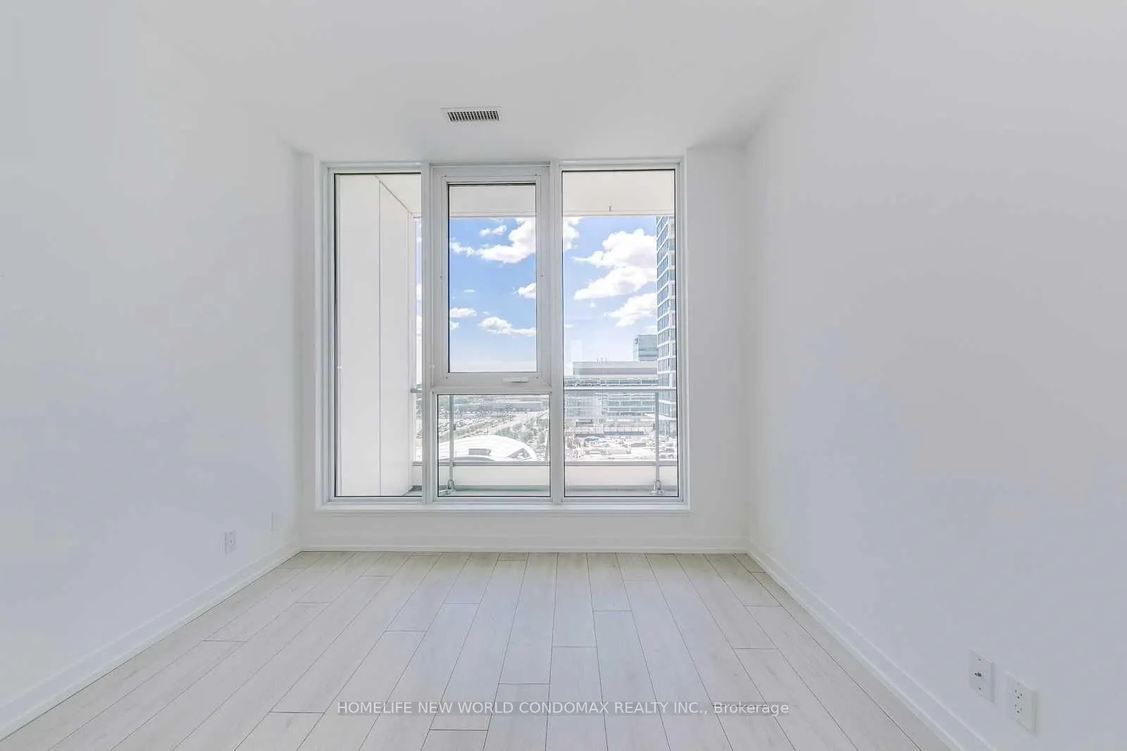898 Portage Parkway, #4805