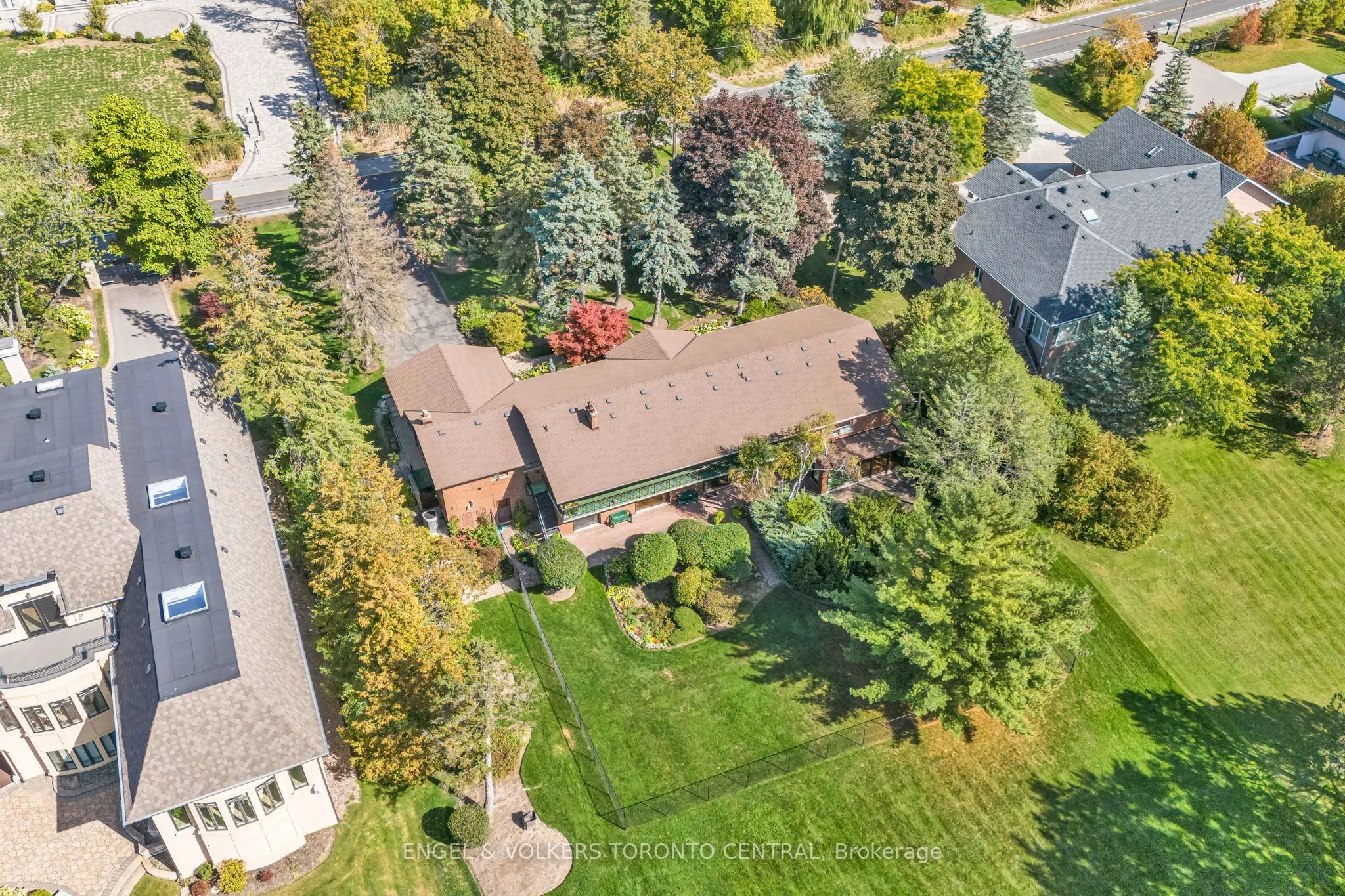 56 Cachet Parkway