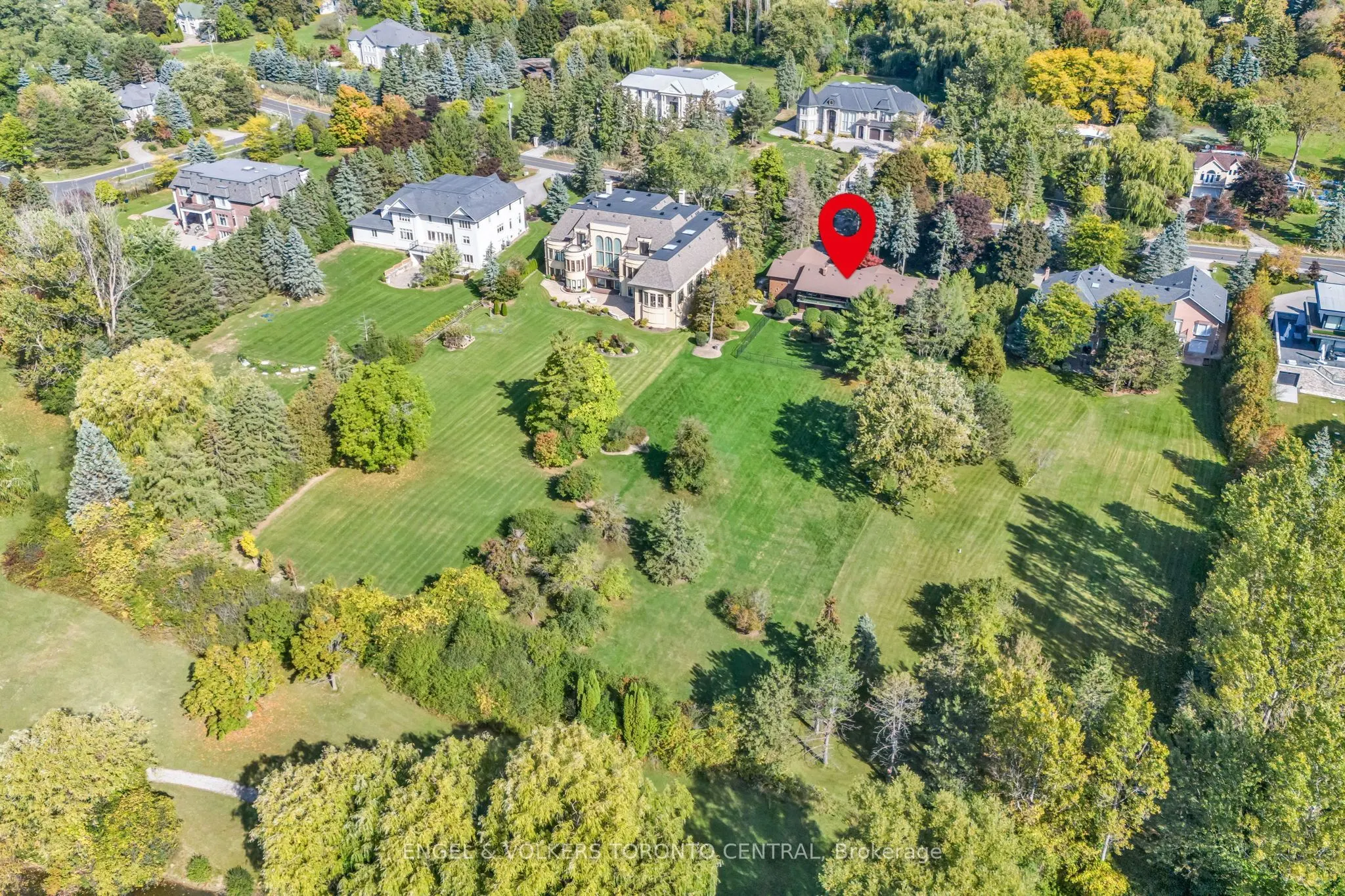 56 Cachet Parkway