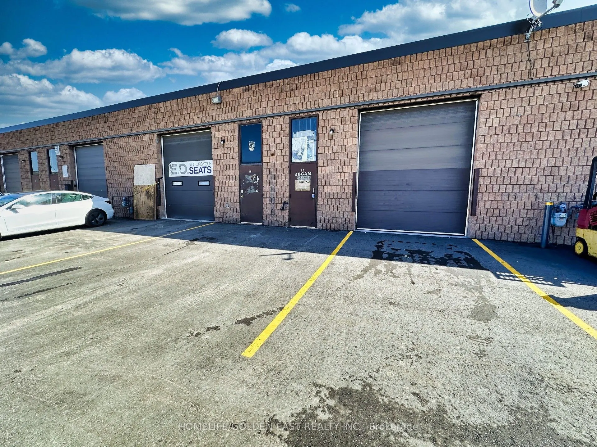 2650 John Street, #20