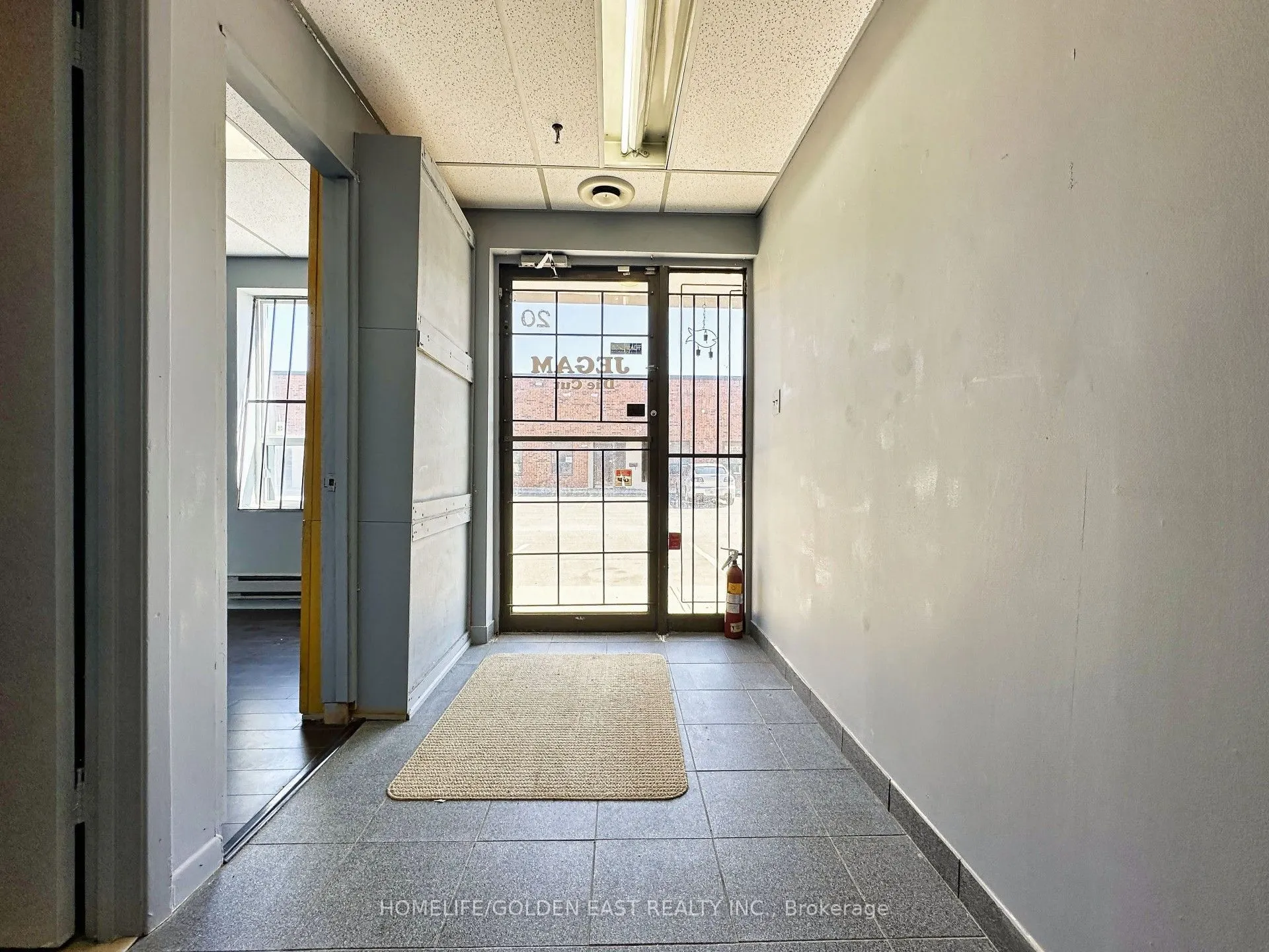 2650 John Street, #20