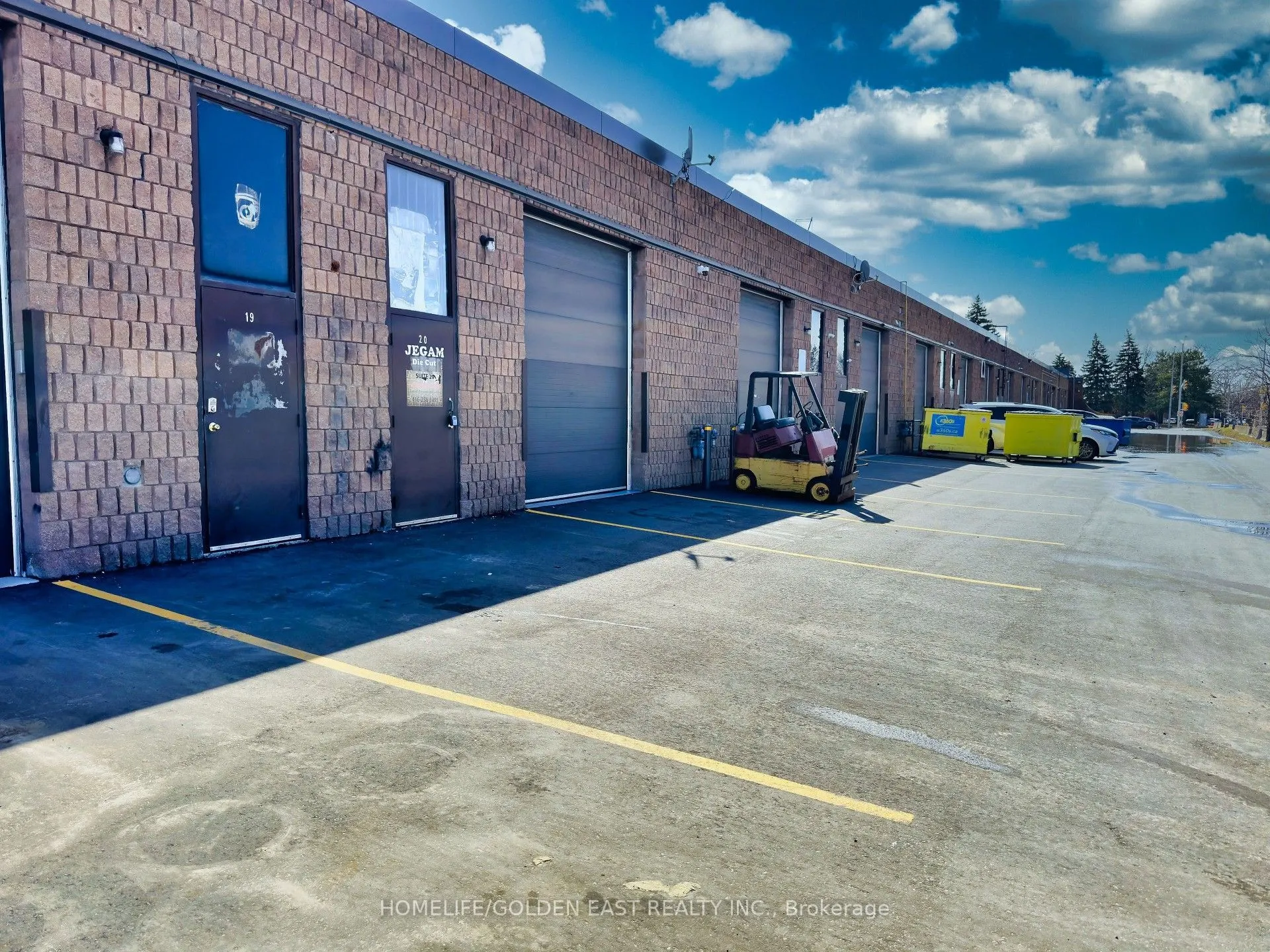 2650 John Street, #20