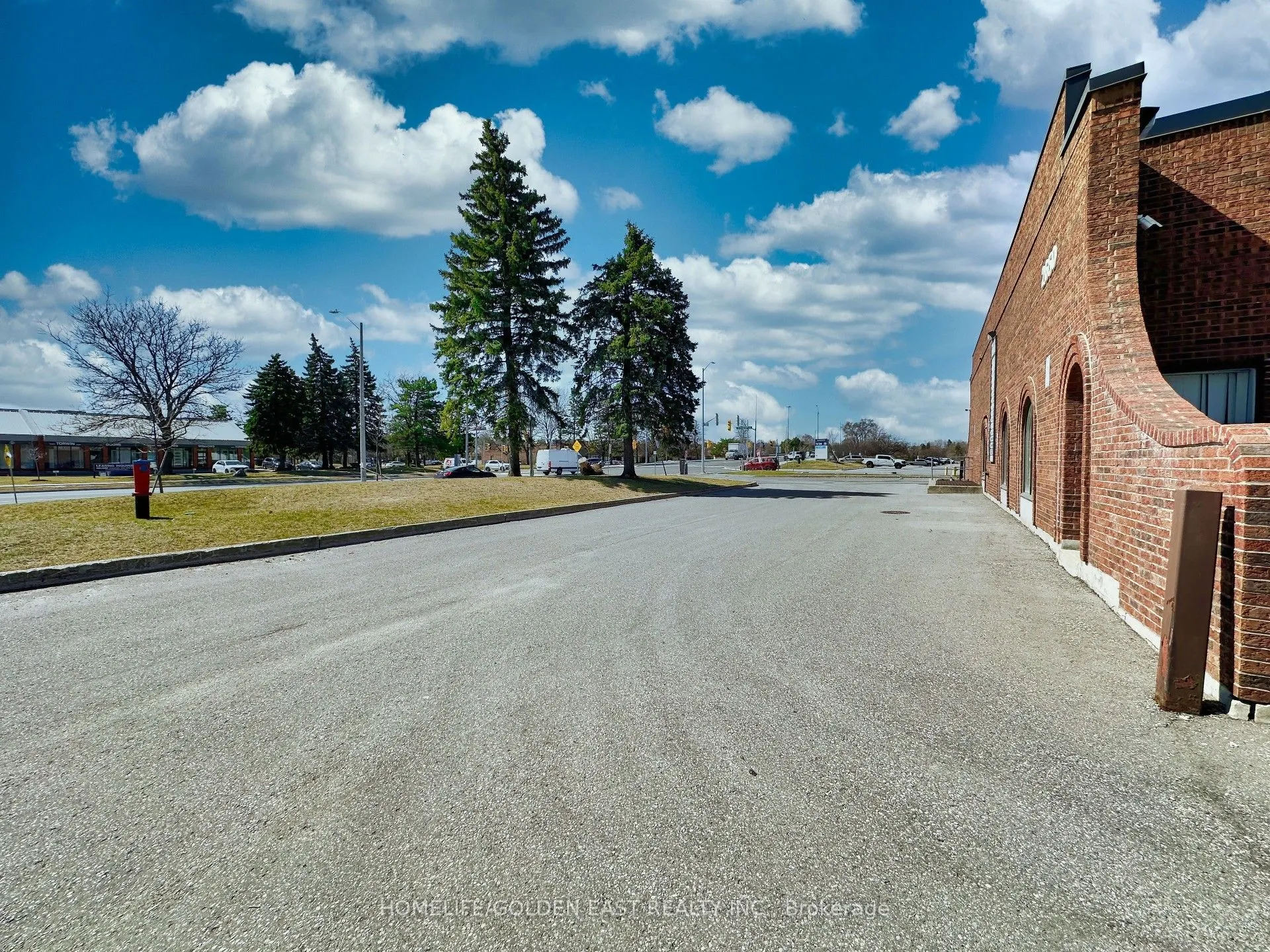 2650 John Street, #20