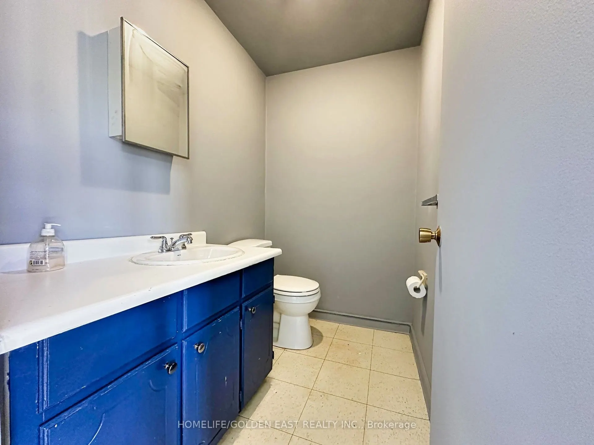 2650 John Street, #20
