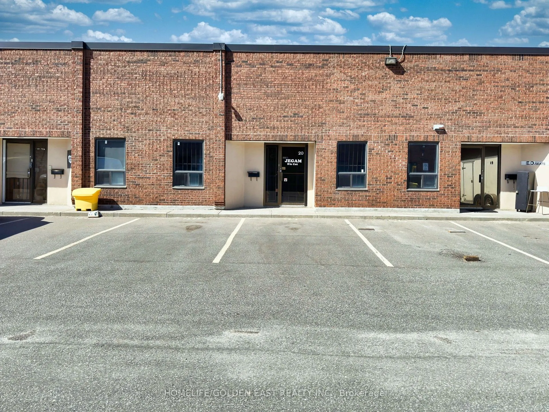 2650 John Street, #20