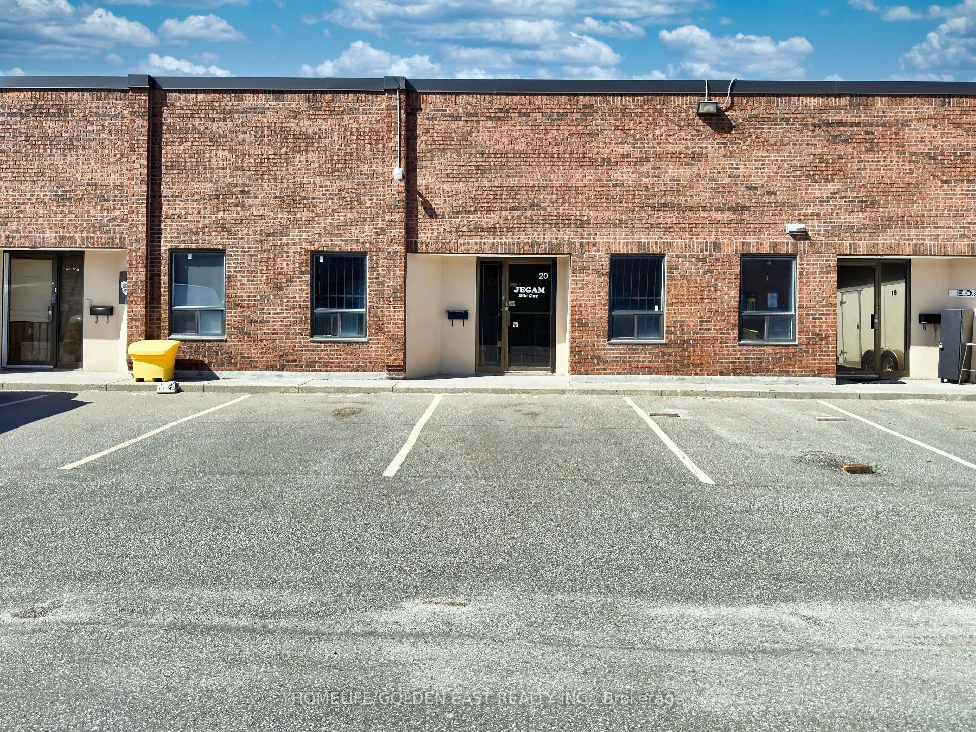 2650 John Street, #20