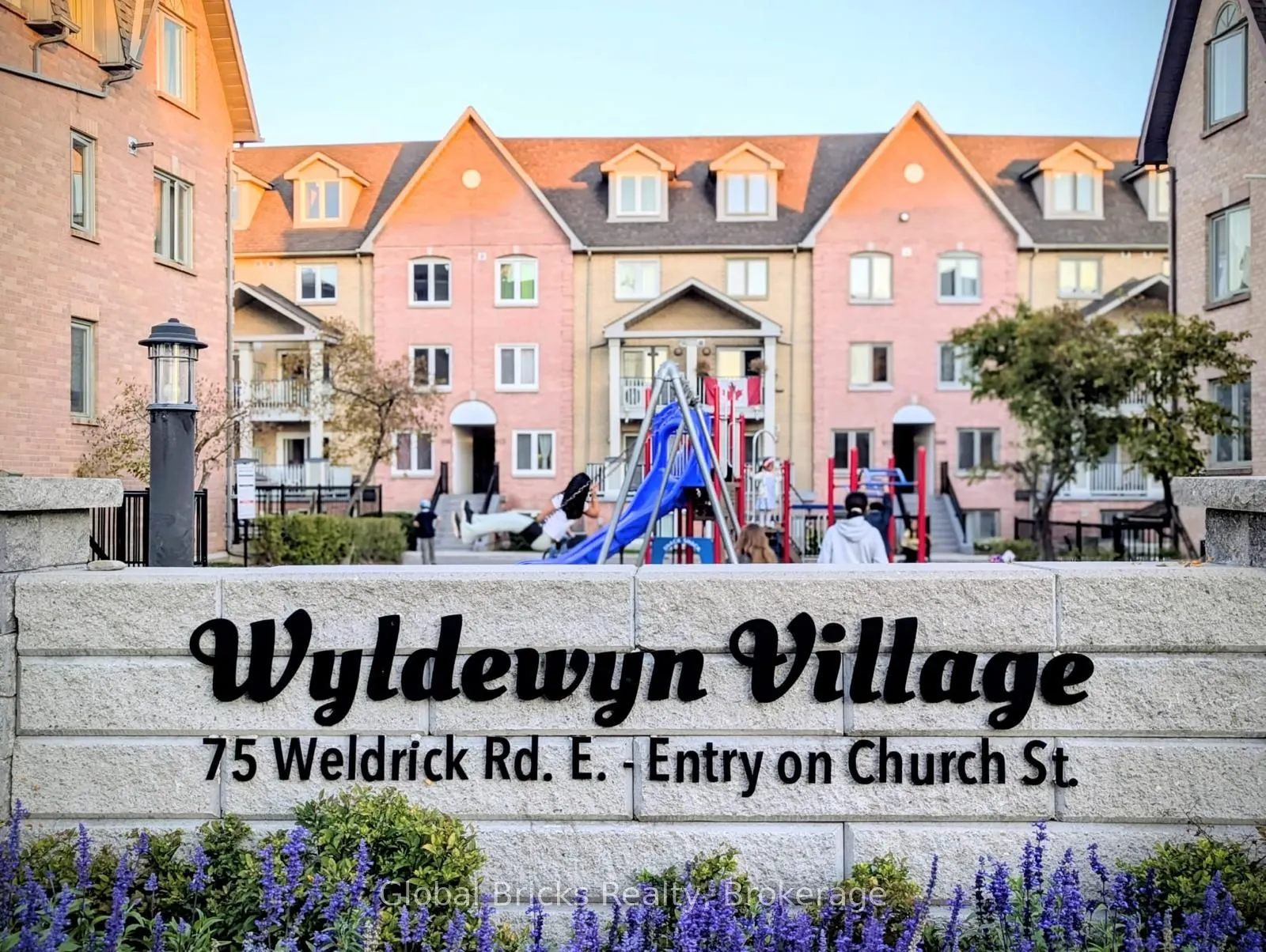 75 Weldrick Road E, #506