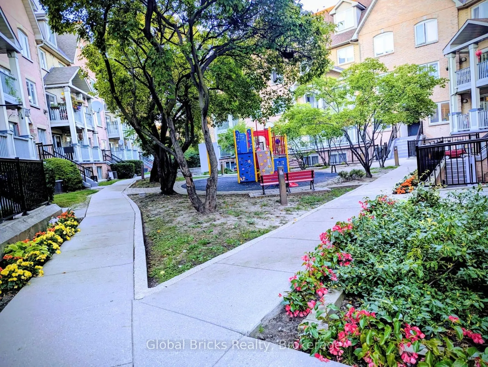 75 Weldrick Road E, #506
