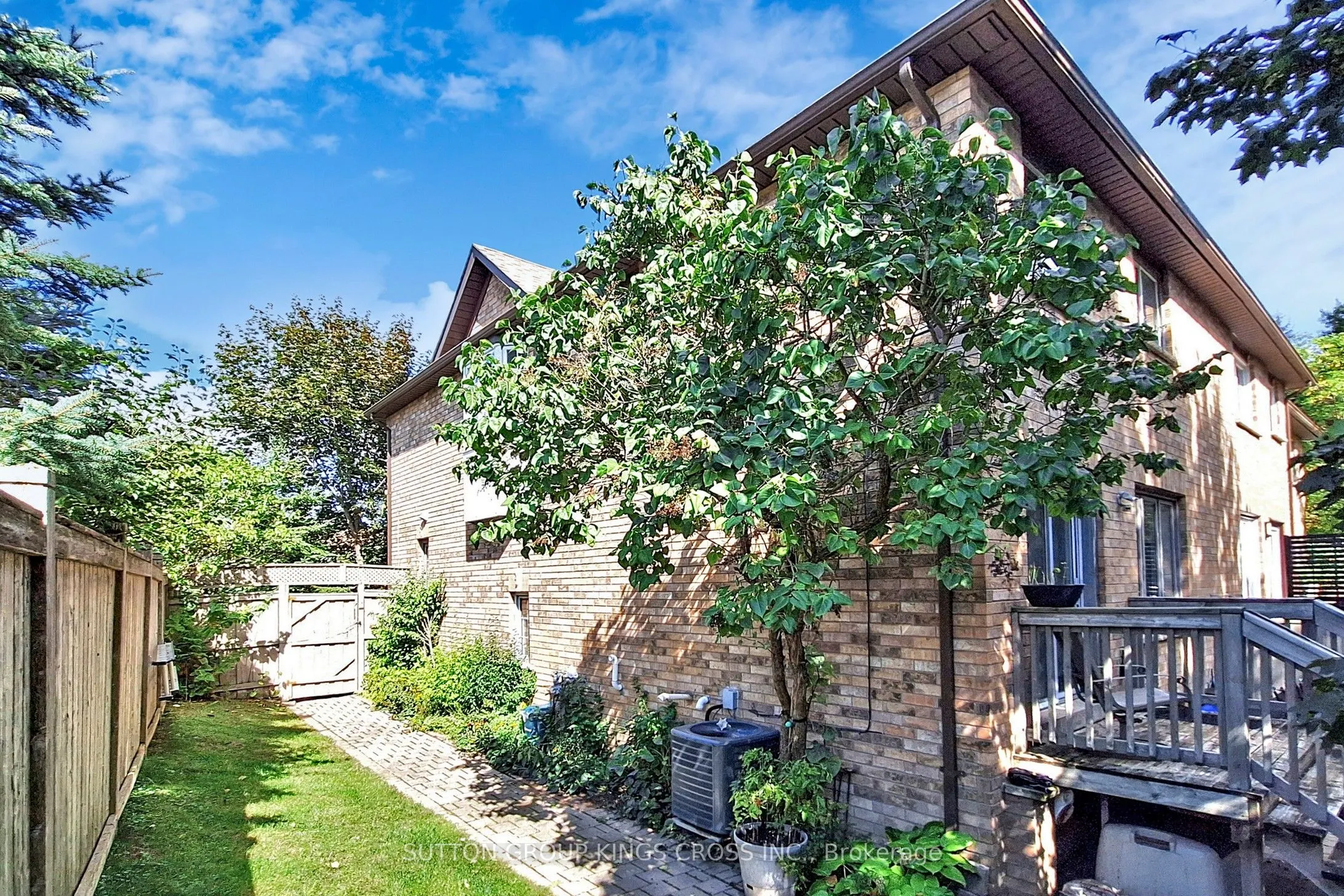 63 Mistleflower Court