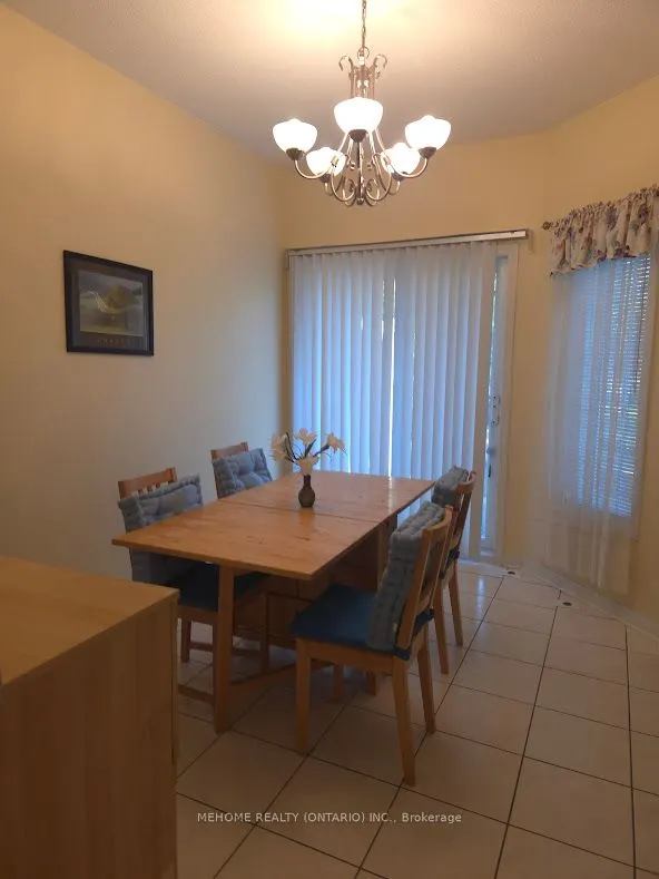 15 St Moritz Way S, #6