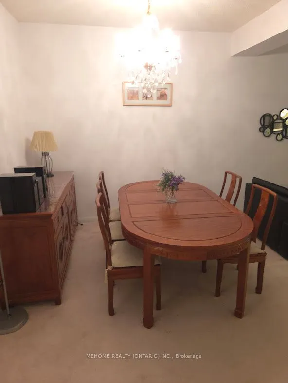 15 St Moritz Way S, #6