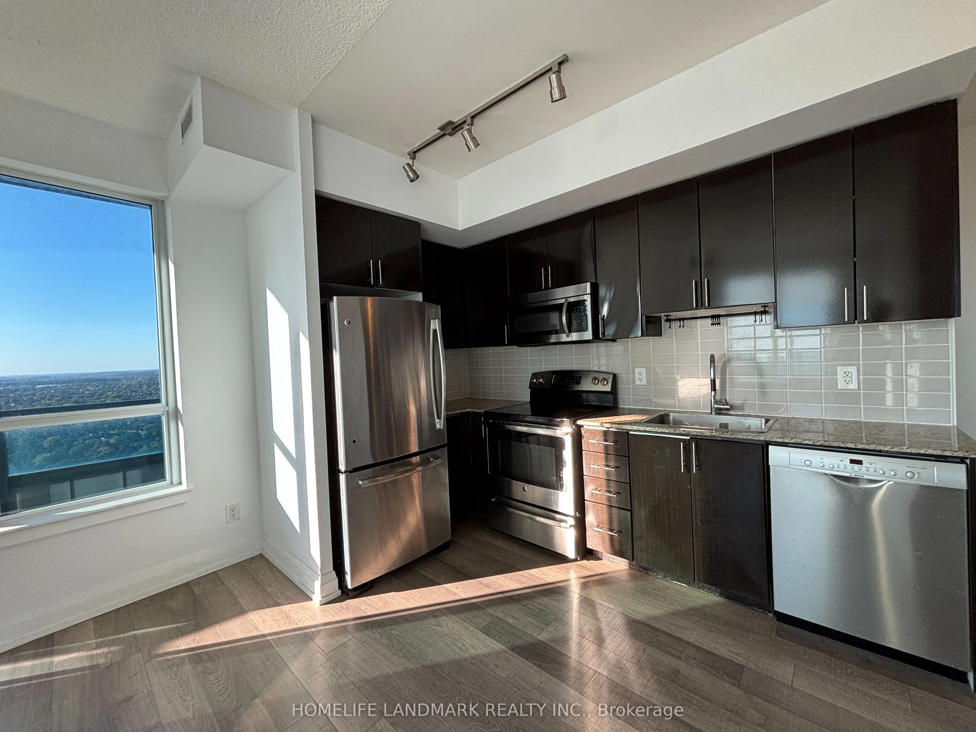 7171 Yonge Street, #2508